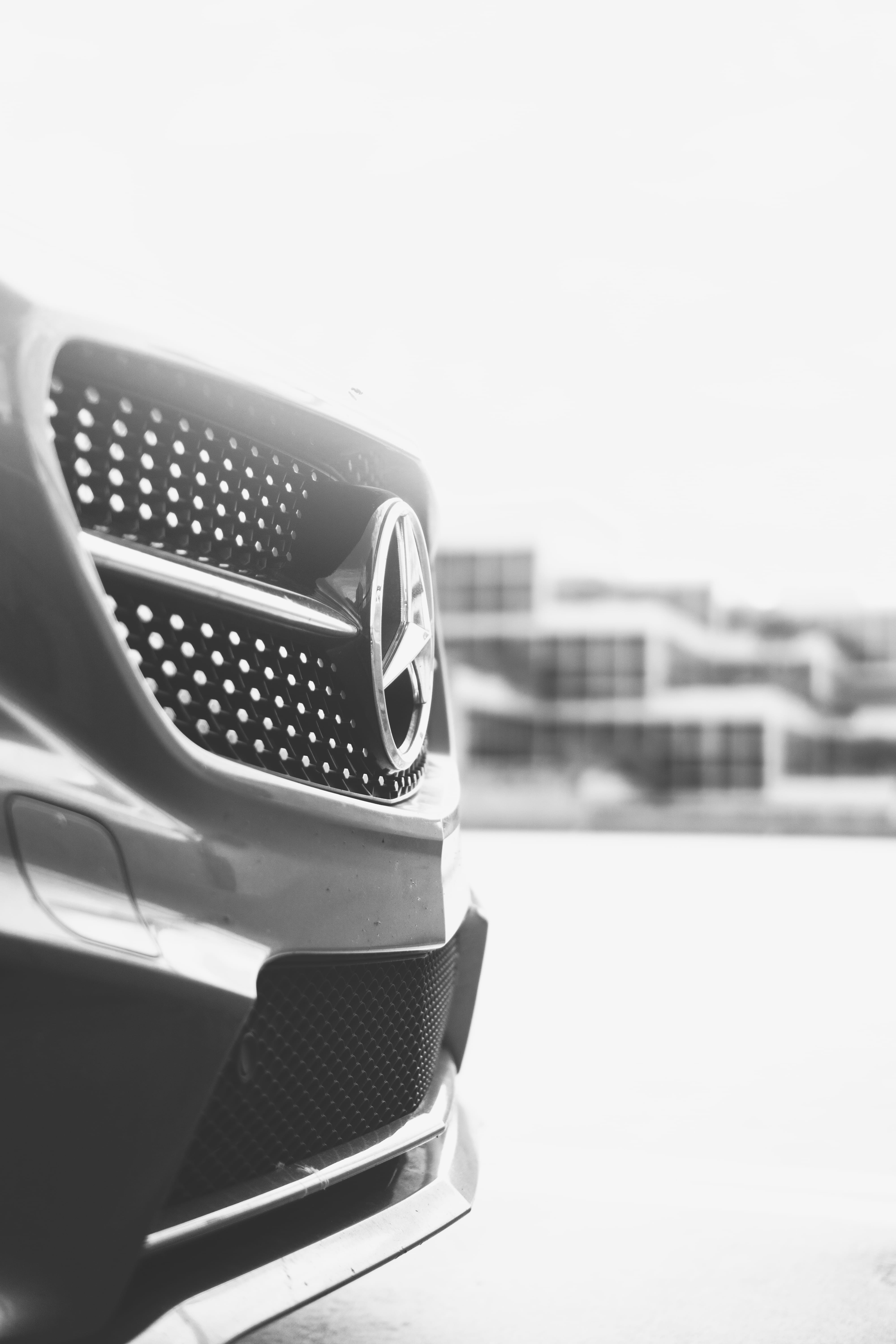 logo, copy space, retro styled, trademark, still life, arts culture and entertainment, wheel, day, headlight, grille, focus on foreground, tire, BandW, Phone HD Wallpaper