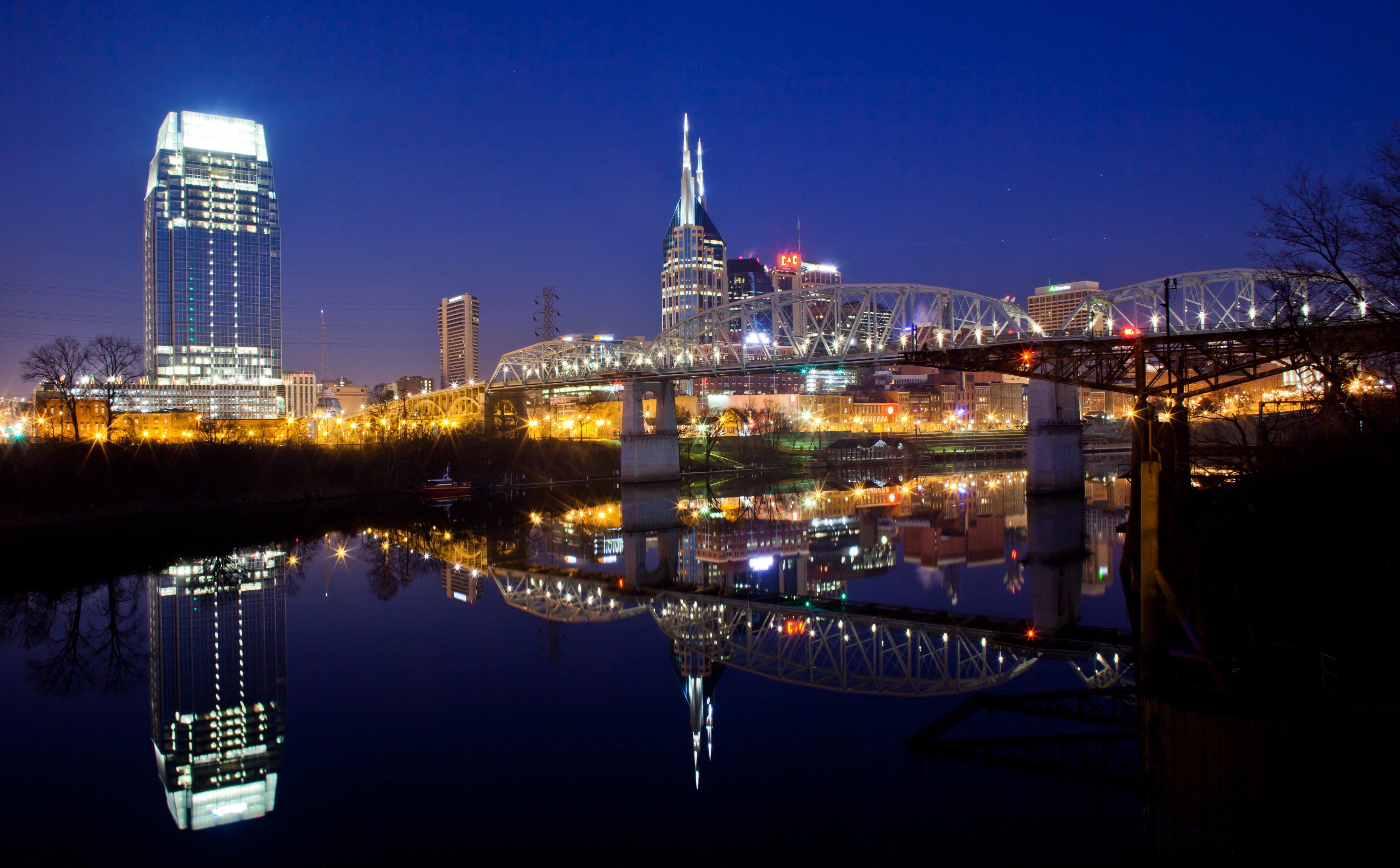 United States of America, white, architecture, 5K, travel destinations, building exterior, reflection, skyscraper, Tennessee, Cumberland River, water, HD Wallpaper