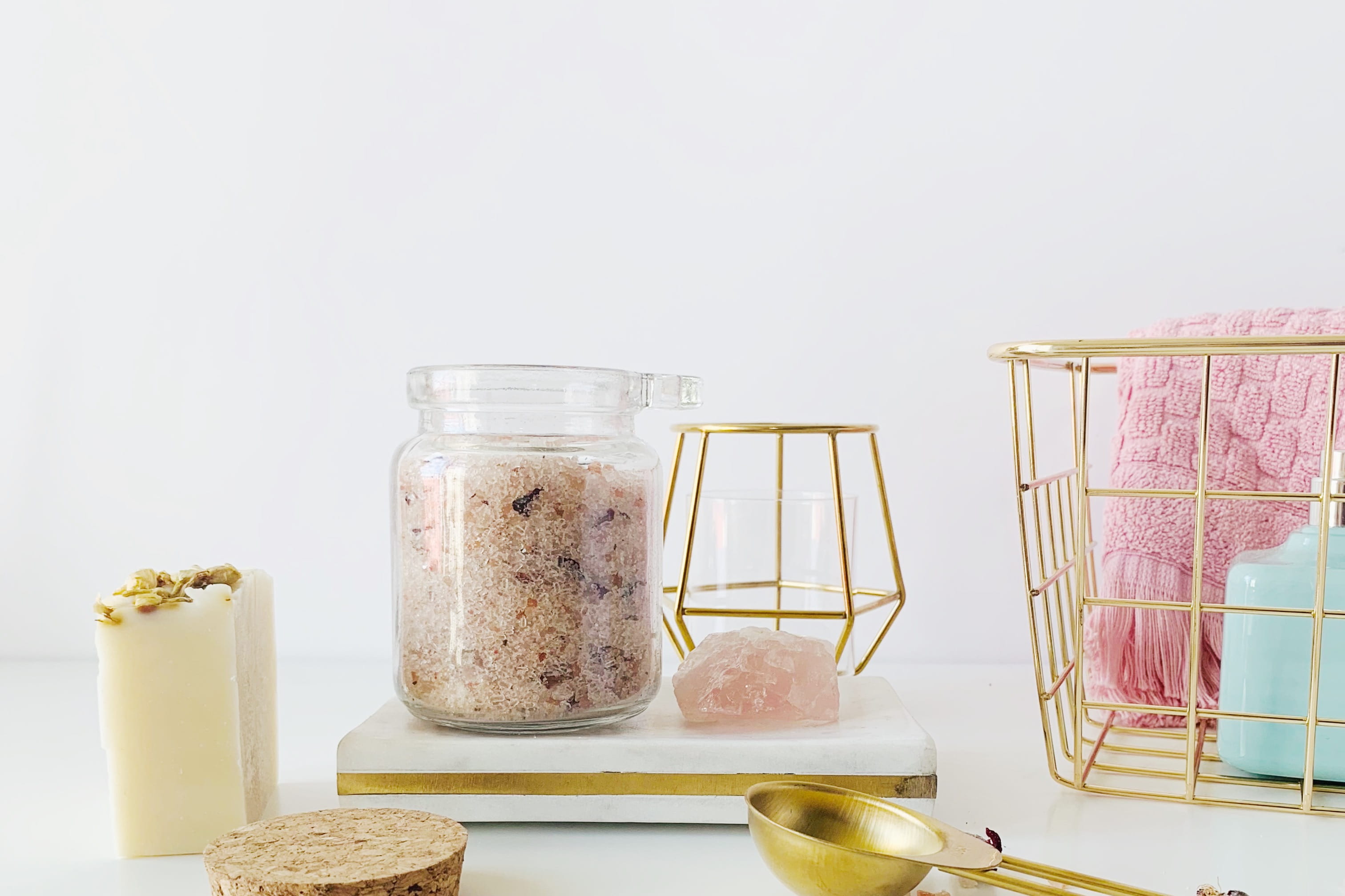 furniture, indoors, studio shot, salt, jar, clear, still life, white background, sweets, doral, pink, surface, healthy eating, glass, pitcher - jug, household equipment, HD Wallpaper