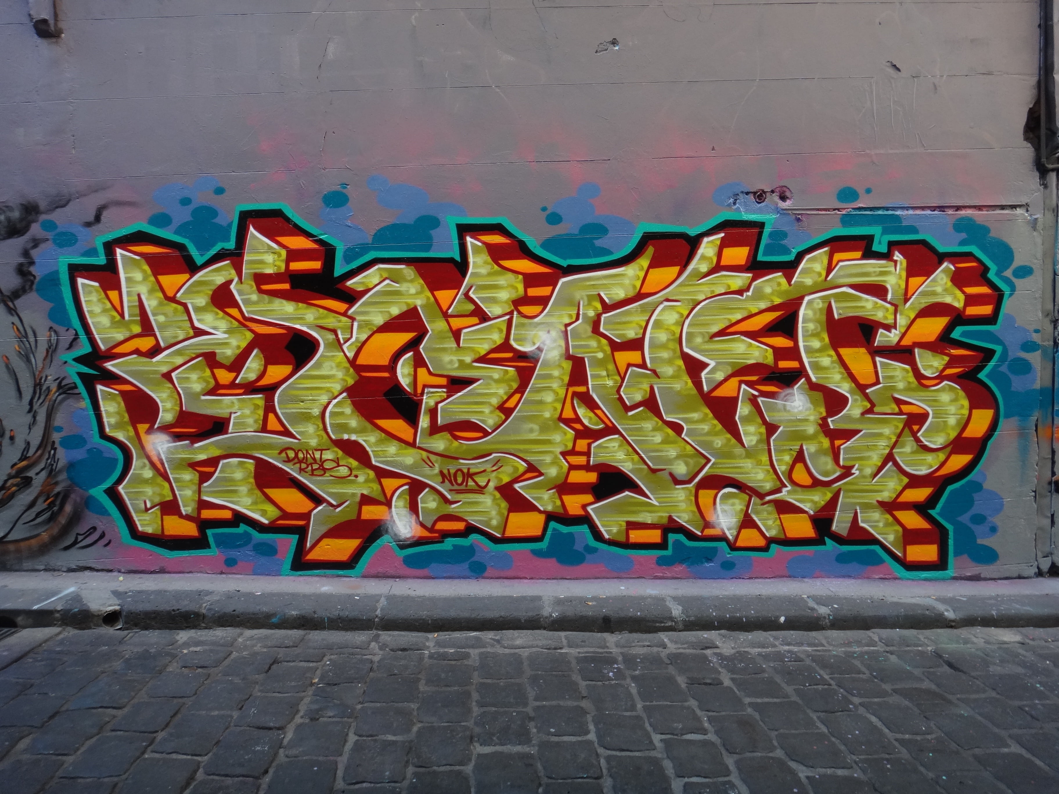 art and craft, sidewalk, street, graffiti wall, paving stone, urban art, street art, hosierlane, wall - building feature, hauswand, footpath, built structure, HD Wallpaper