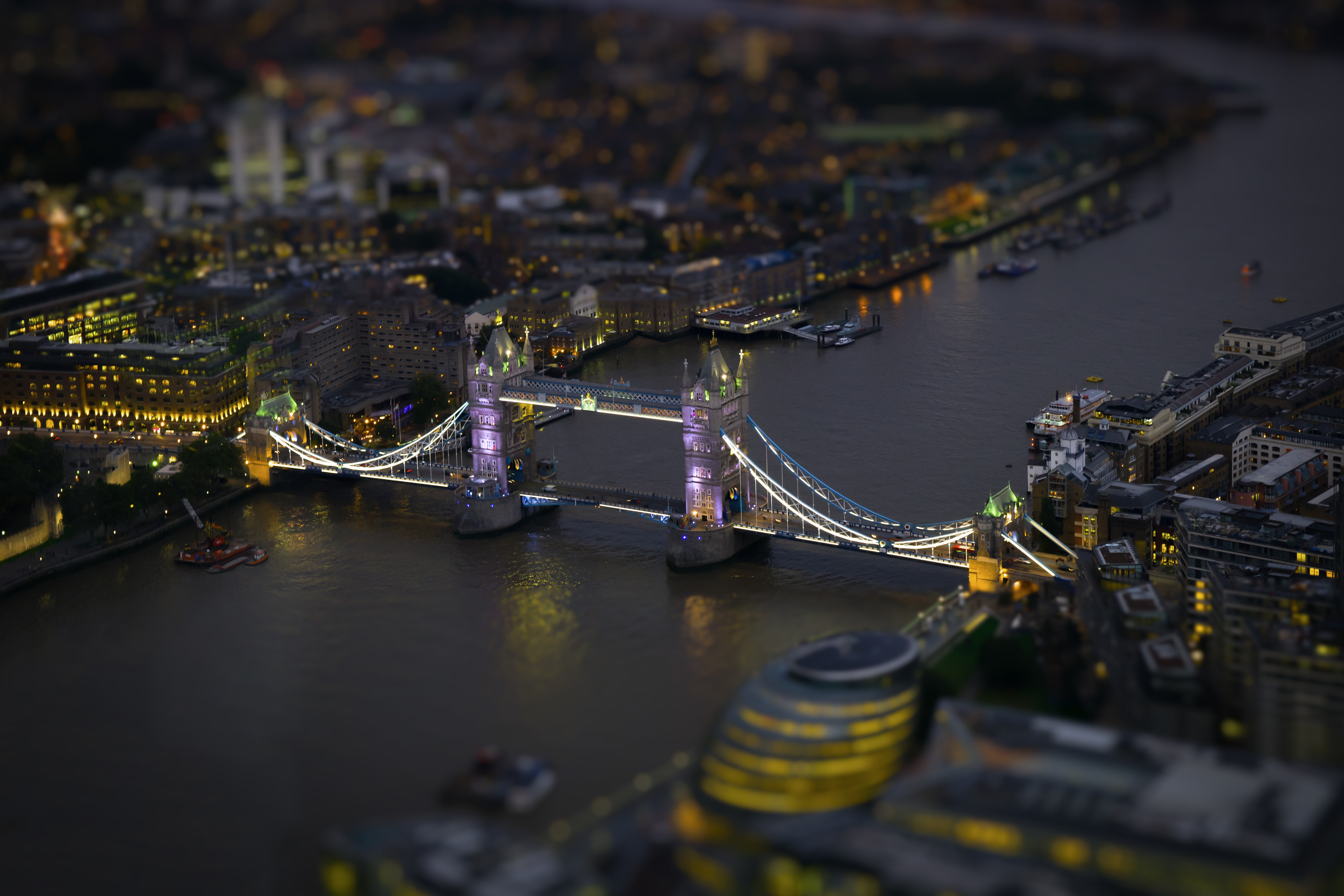 bridge, the city, london, Tiltshift, selective focus, London Bridge, 5K, tower, night, HD Wallpaper