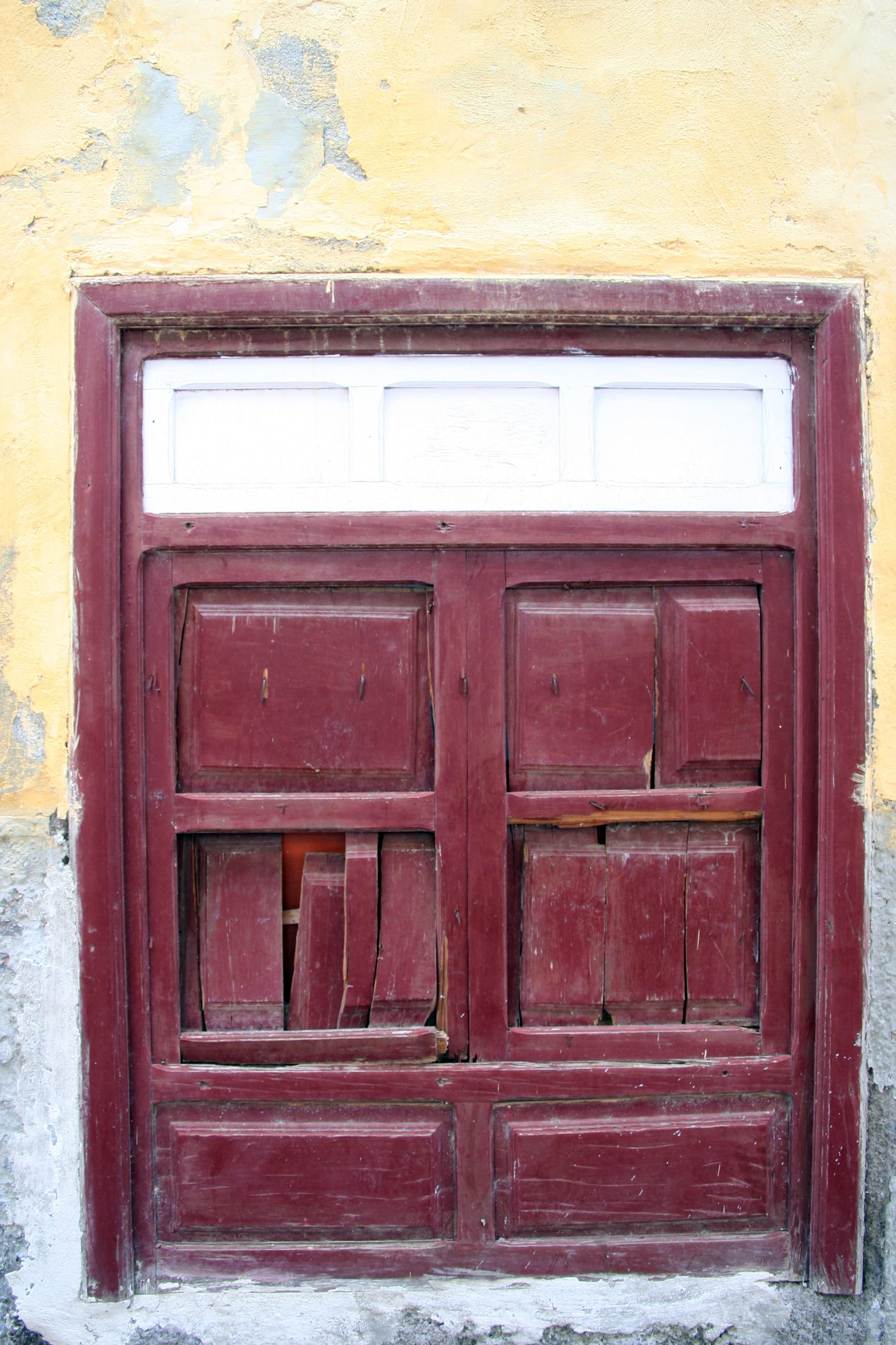 building Exterior, old-fashioned, Wood, Decay, break up, Door, protection, old, wood, abandoned, window, day, cultures, no people, wall - Building Feature, Phone HD Wallpaper