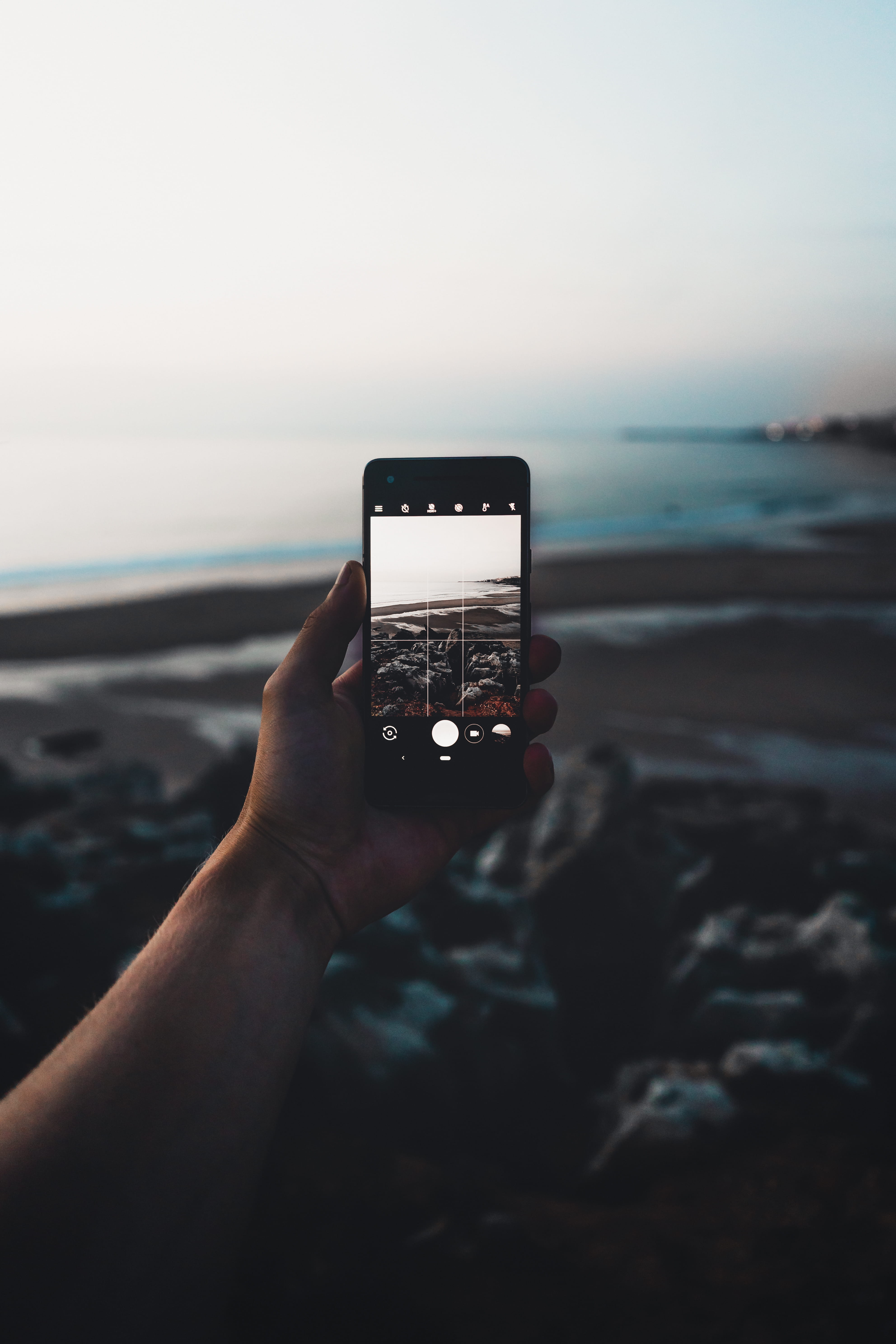 selective, vacations, smart Phone, holding, photo, camera, equipment, beach, mobility, lifestyles, camera - Photographic Equipment, nature, rock, summer, Phone HD Wallpaper
