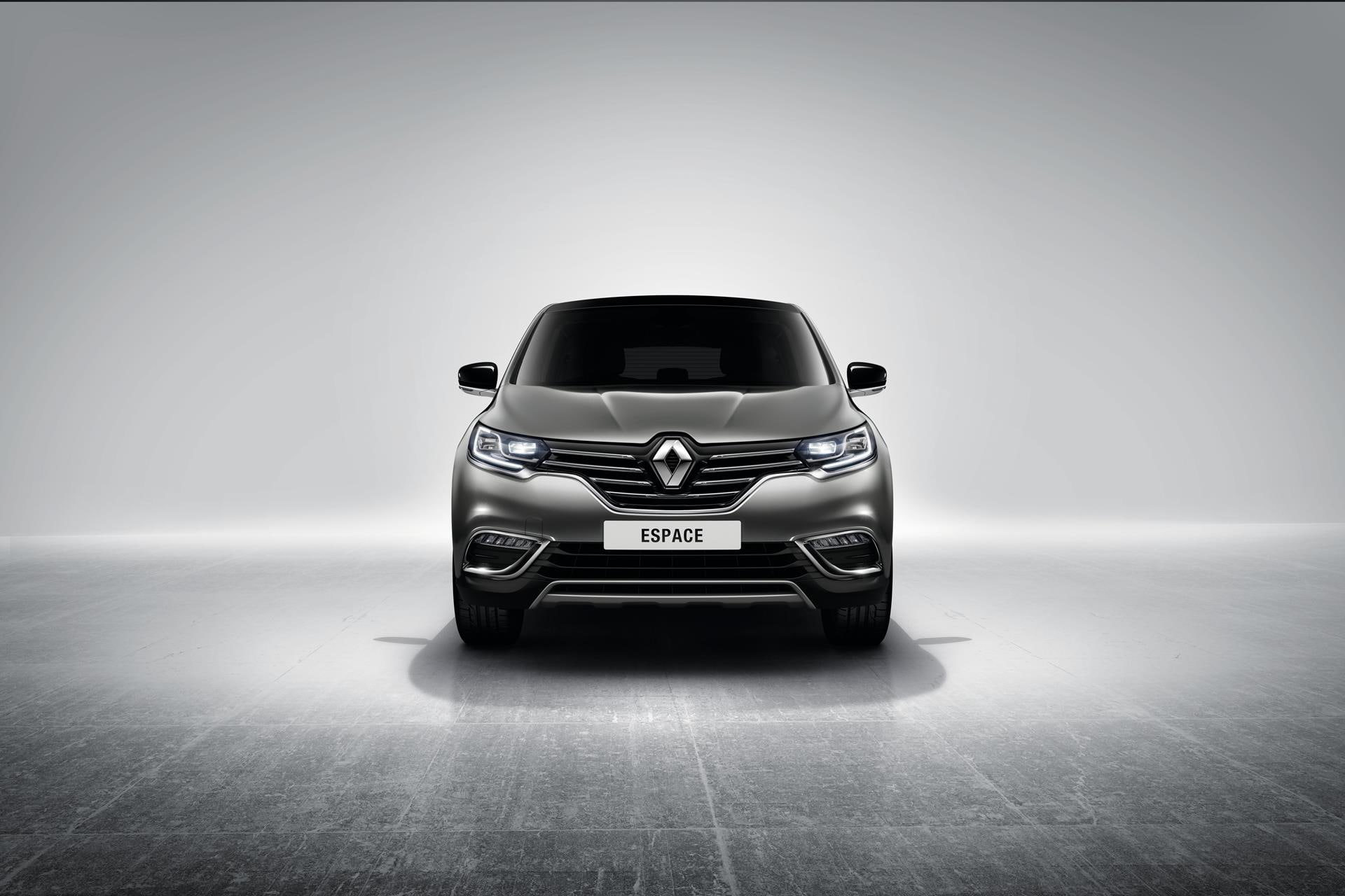 studio shot, renault, table, mode of transportation, still life, single object, flooring, copy space, sport, vignette, land vehicle, motor vehicle, front view, HD Wallpaper