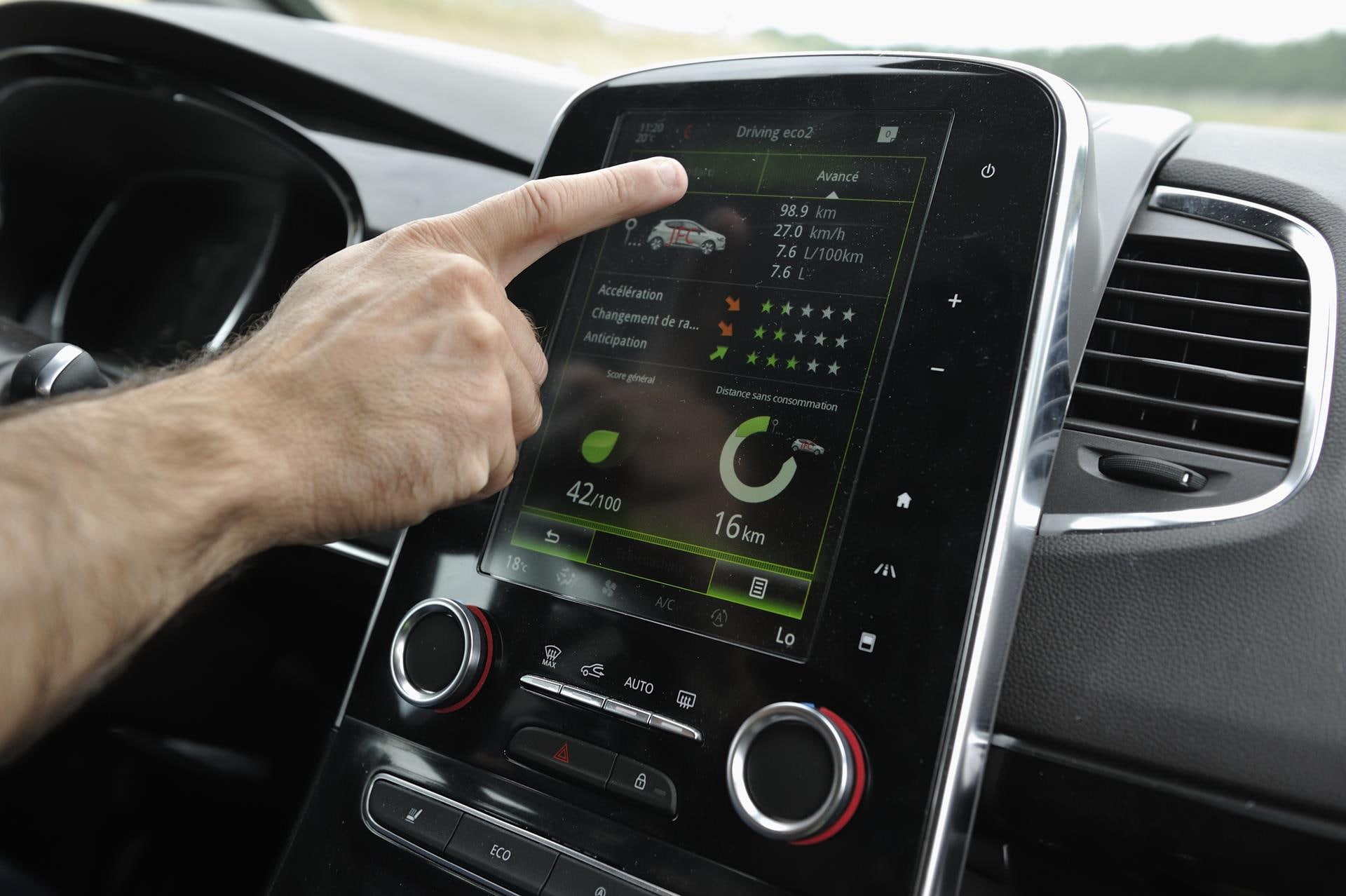 control panel, vehicle interior, men, technology, body part, renault, day, human hand, motor vehicle, indoors, 1080P, espace, real people, transportation, HD Wallpaper