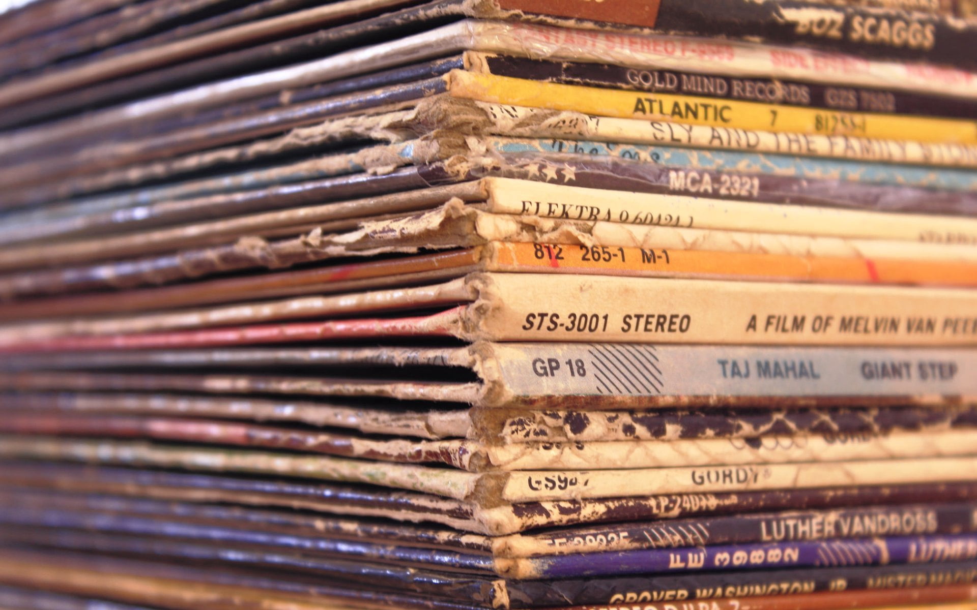choice, lot, literature, wood - material, battered, macro, old-fashioned, color Image, library, heap, newspaper, communication, 1080P, large Group of Objects, HD Wallpaper