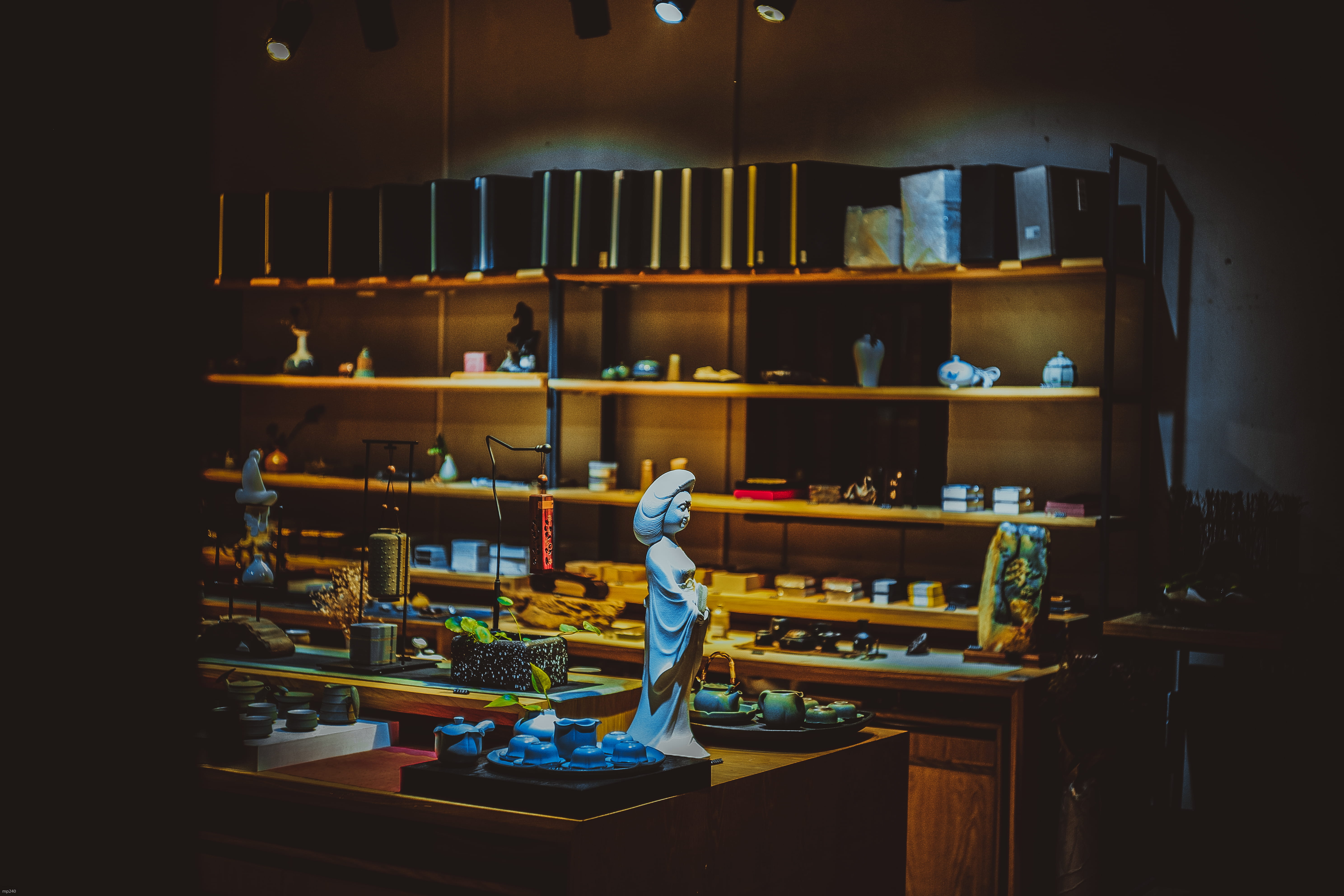 illuminated, furniture, wooden, men, shelf, wood - material, layer, indoors, business, dark, table, 5K, retail, figurine, day, brown, adult, representation, HD Wallpaper