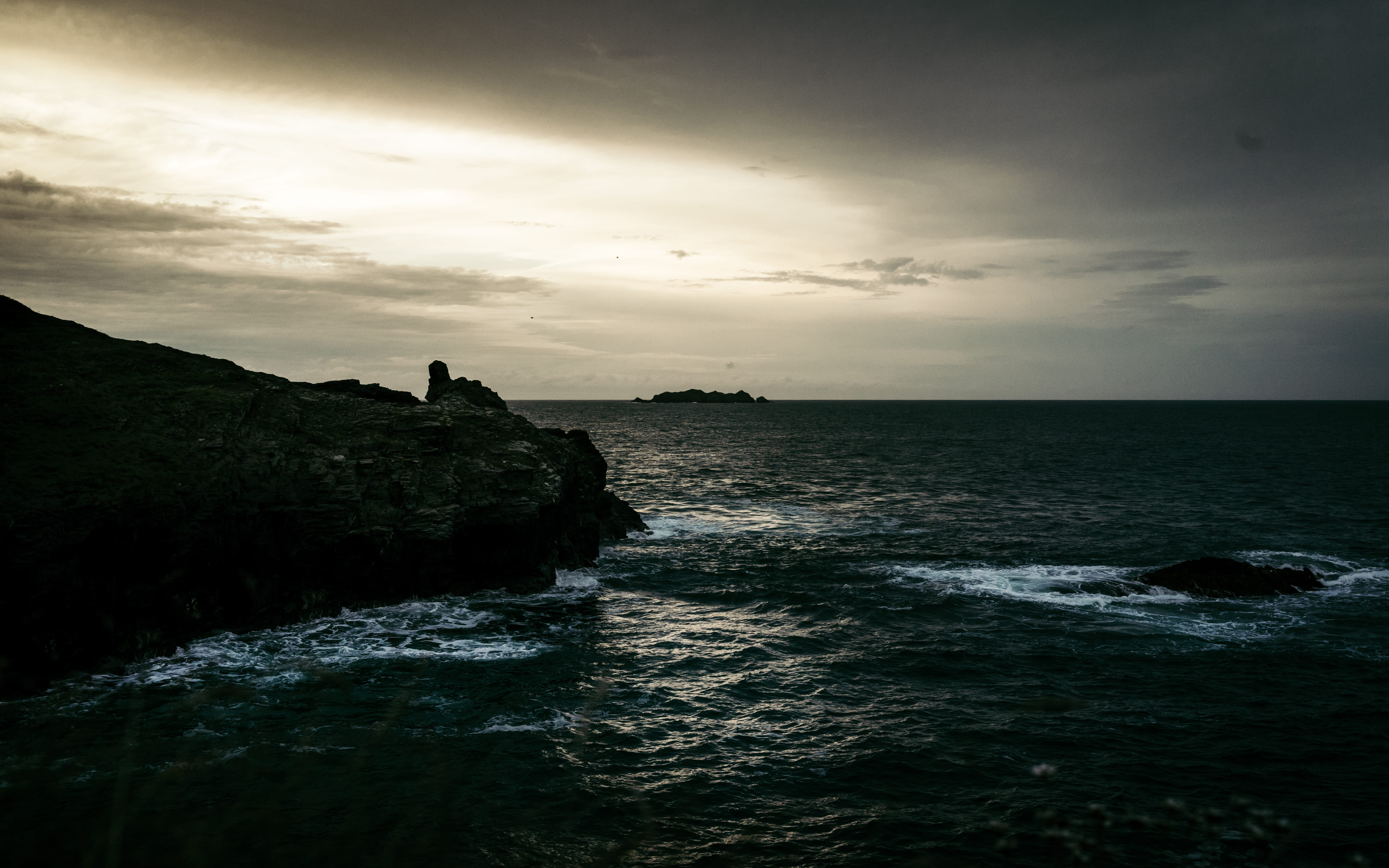 escape, adventure, sunrise, water, england, beauty in nature, landscape, beach, horizon, scenics - nature, waves, tranquility, nature, trevose headland, HD Wallpaper