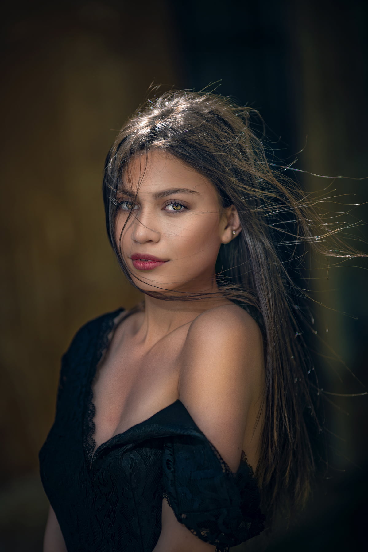 black clothing, earring, brown eyes, eyeliner, looking at viewer, lipstick, women, Ivan Slavov, lace, 720P, dress, jewelry, depth of field, brunette, eyeshadow, Phone HD Wallpaper