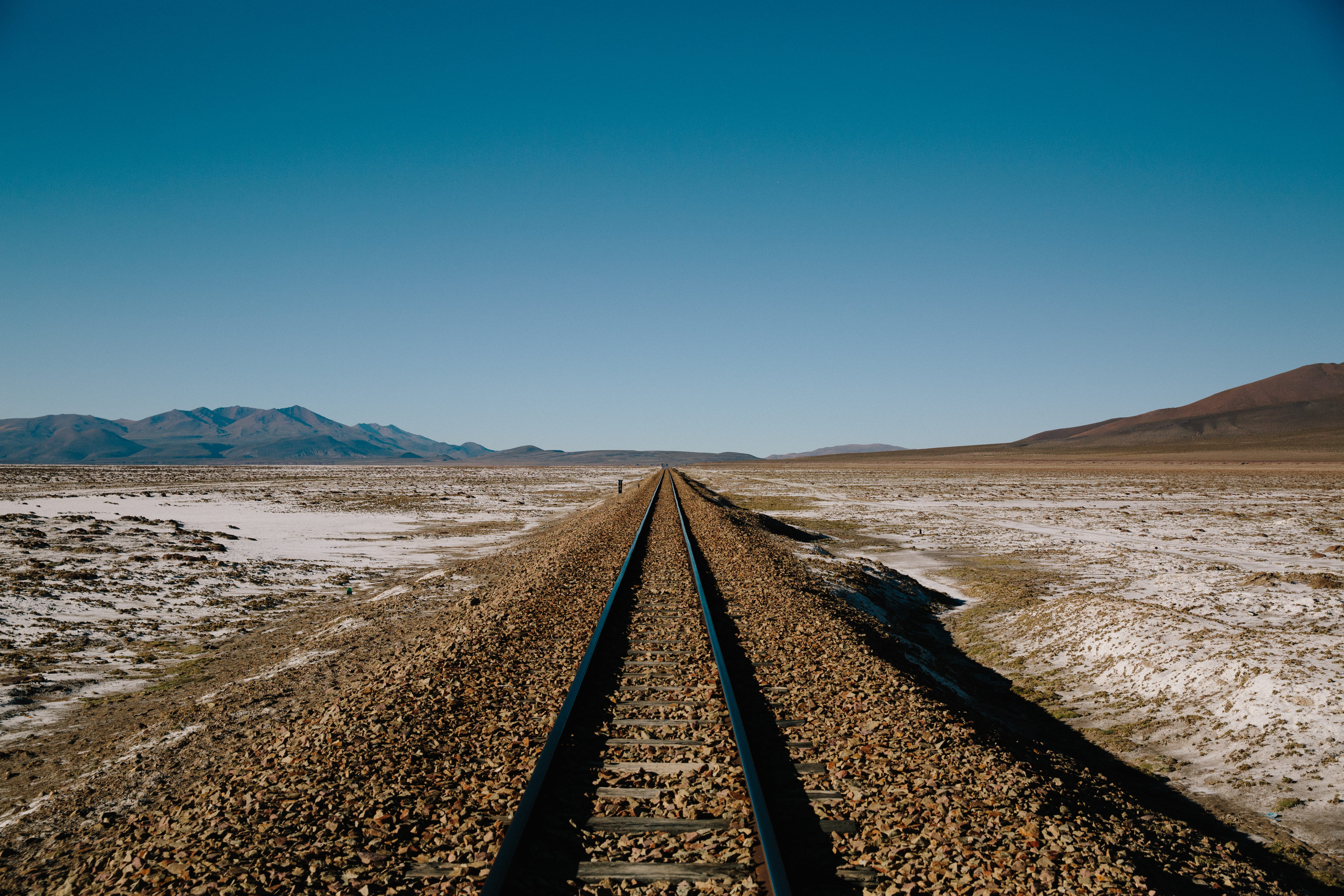 bolivia, travel, landscape, uyuni, long, climate, straight, railroad track, clear sky, sky, diminishing perspective, non-urban scene, parallel, salt flats, HD Wallpaper