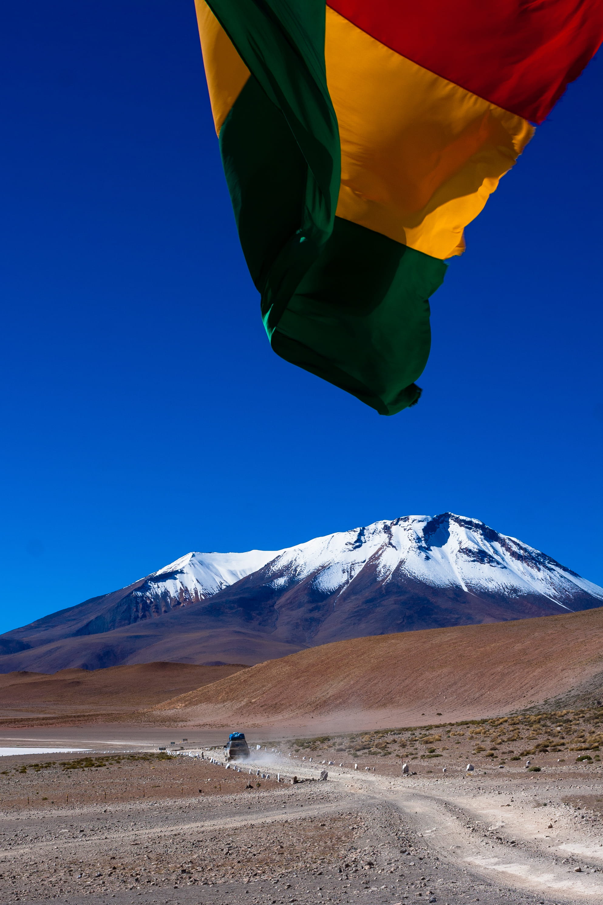environment, day, uyuni, mountain peak, clear sky, scenics - nature, snowcapped mountain, snow caps, snow, blue, winter, mountain, beauty in nature, bolivia, Phone HD Wallpaper
