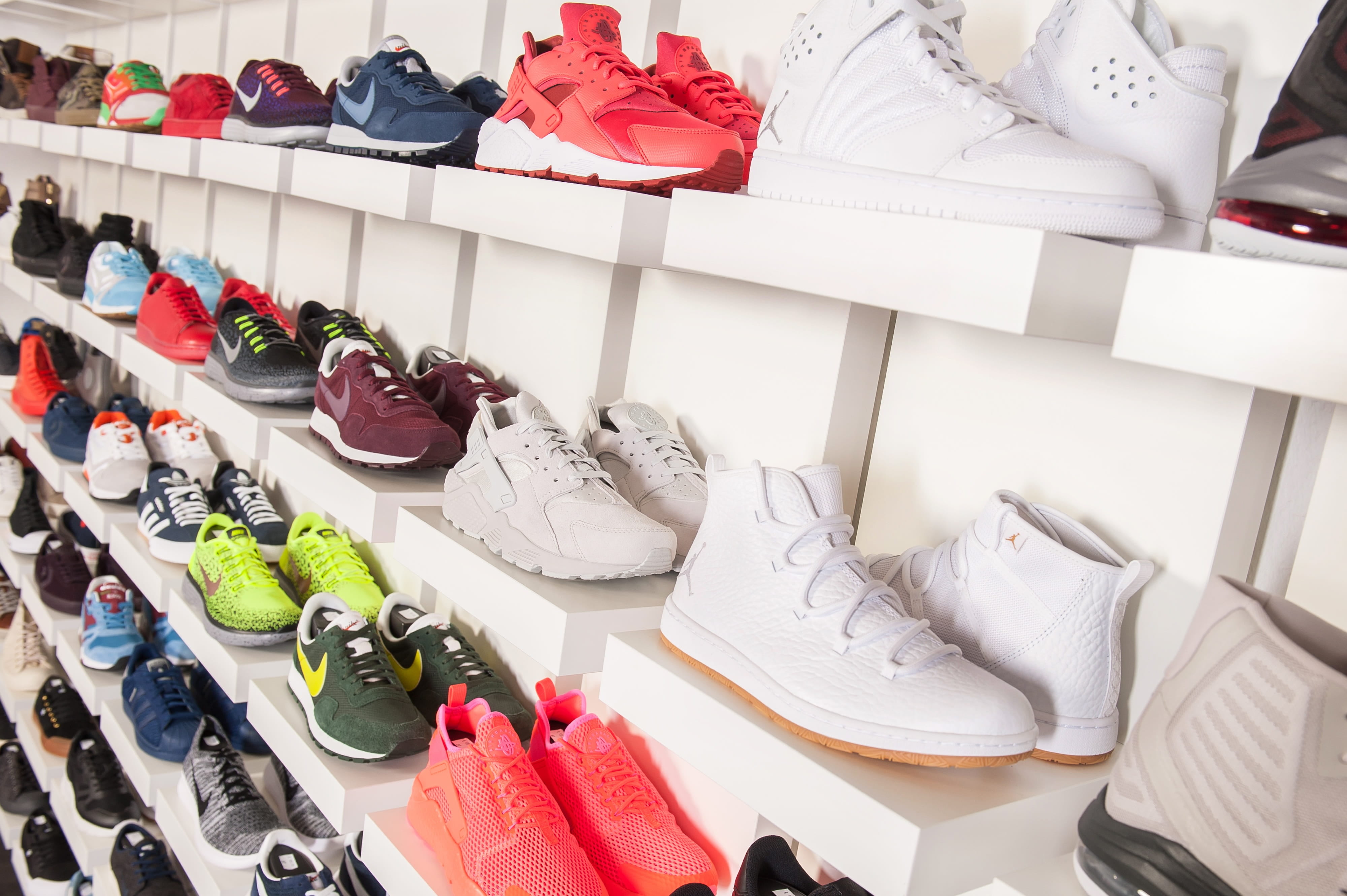 abundance, assorted, clothing, textile, school aden, variation, spot shoes, choice, multi colored, store, shoes, indoors, no people, 4K, fashion, for sale, HD Wallpaper