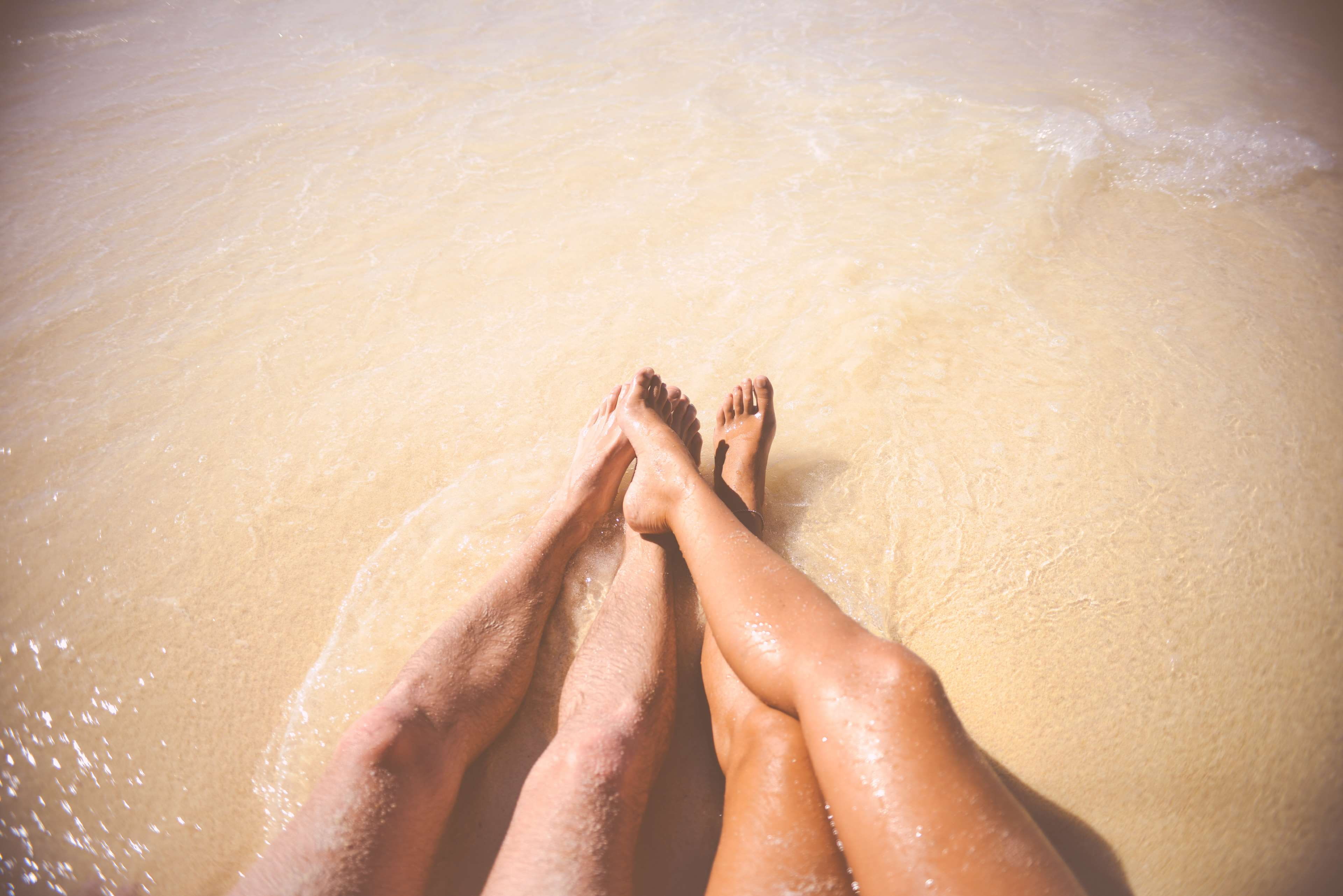 romance, love, nature, water, vacation, low section, seawater, relaxation, legs, body part, vacations, leisure activity, 4K, sea, barefoot, sand, human foot, HD Wallpaper