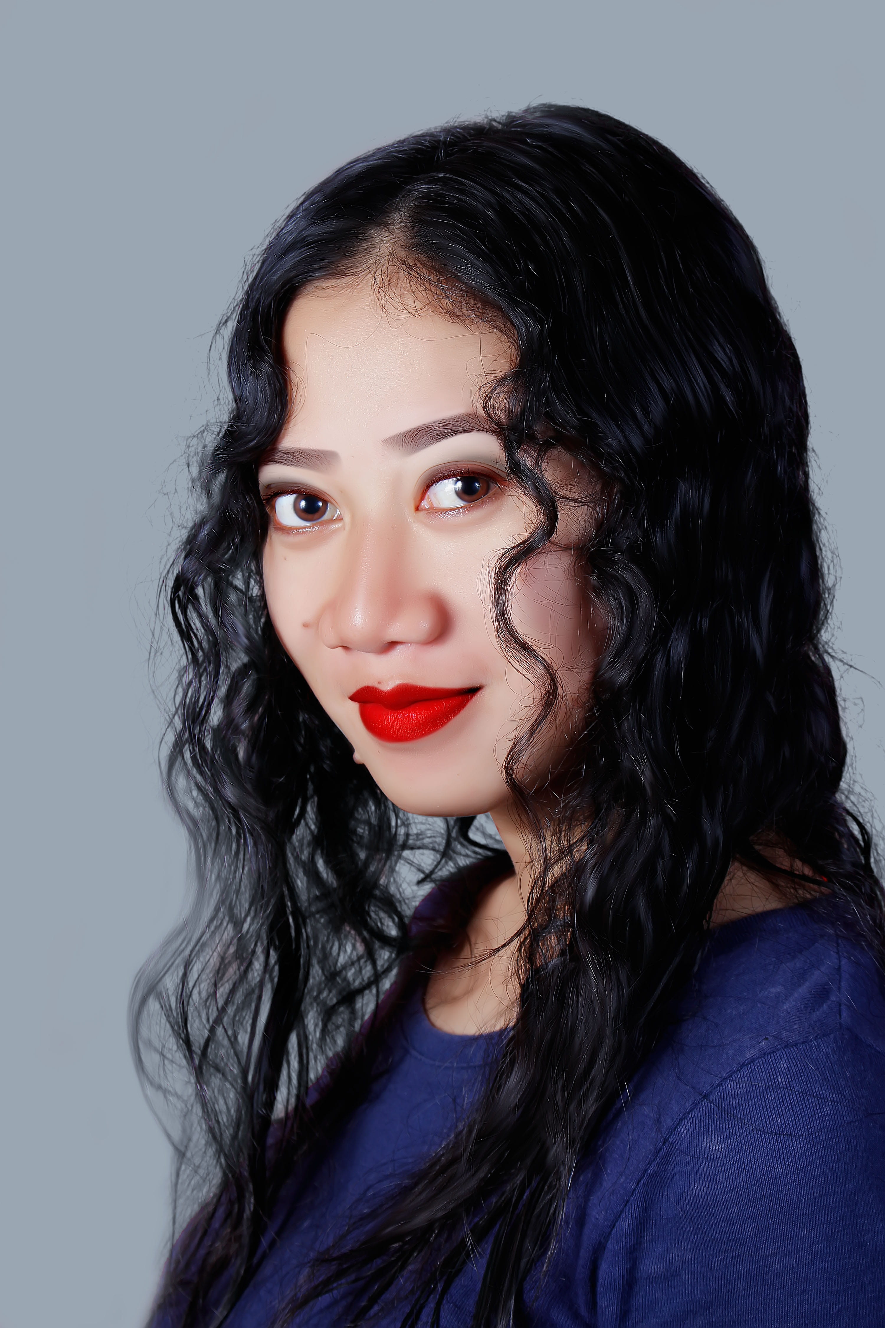lombok, make-up, lifestyles, lipstick, traditional, indonesia, hair, long hair, wavy hair, looking at camera, beauty, indoors, beautiful woman, asia, women, Phone HD Wallpaper