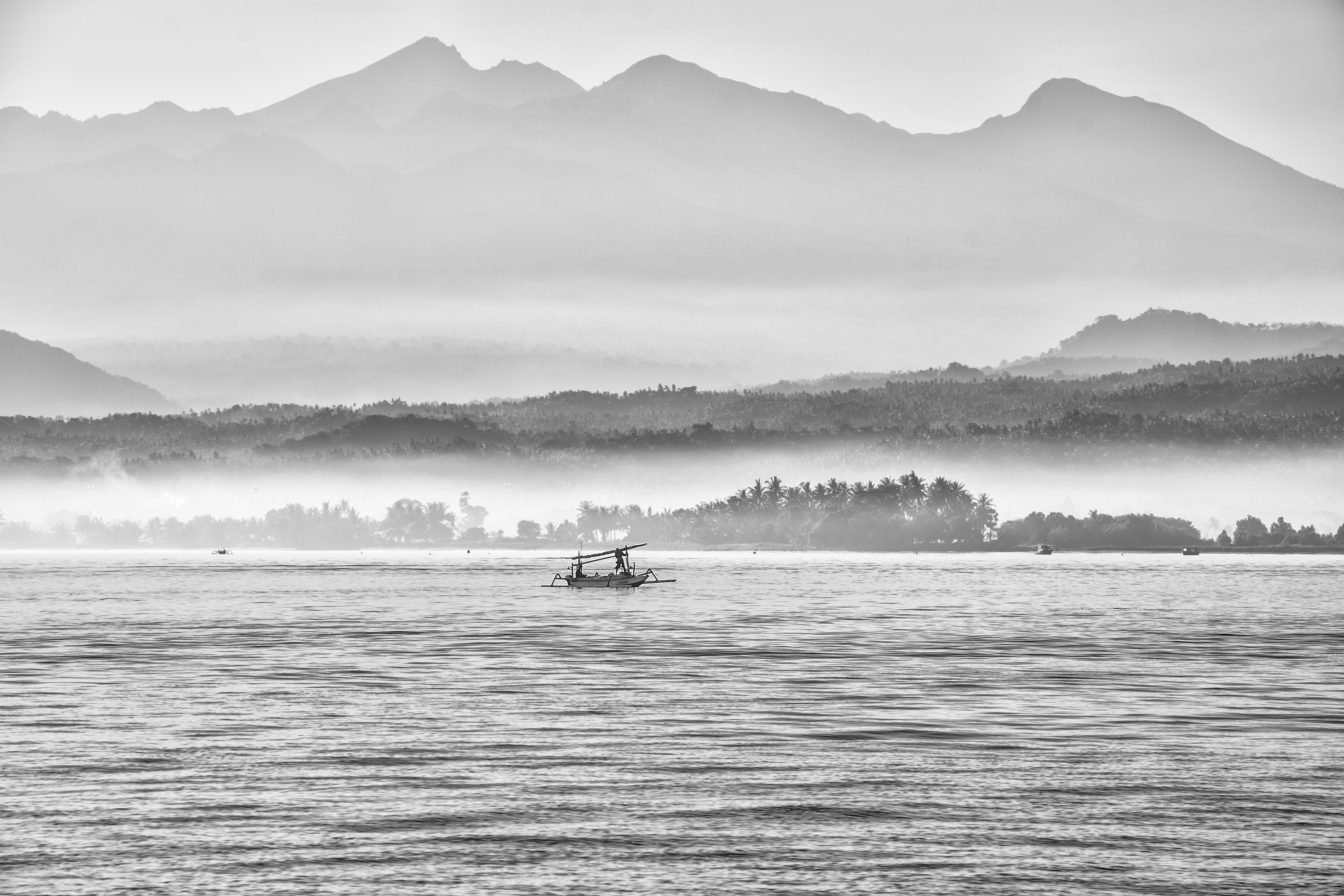 boat, one person, 5K, waterfront, water, blackandwhite, beauty in nature, indonesia, gili, sea, fog, sky, real people, nautical vessel, nature, day, mountain, HD Wallpaper