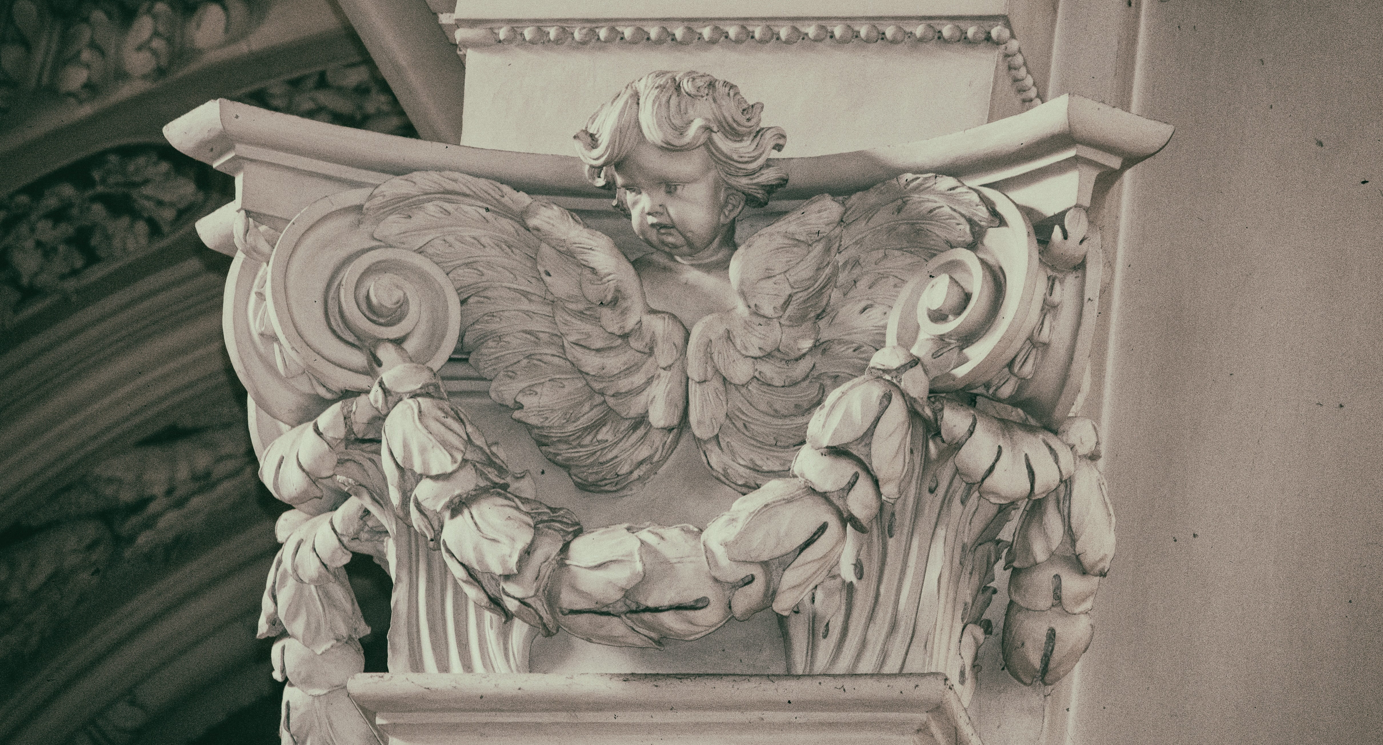 close-up, statue, outdoors, the past, sculpture, built structure, history, day, representation, cherub, craft, no people, frescoes, historically, male likeness, HD Wallpaper