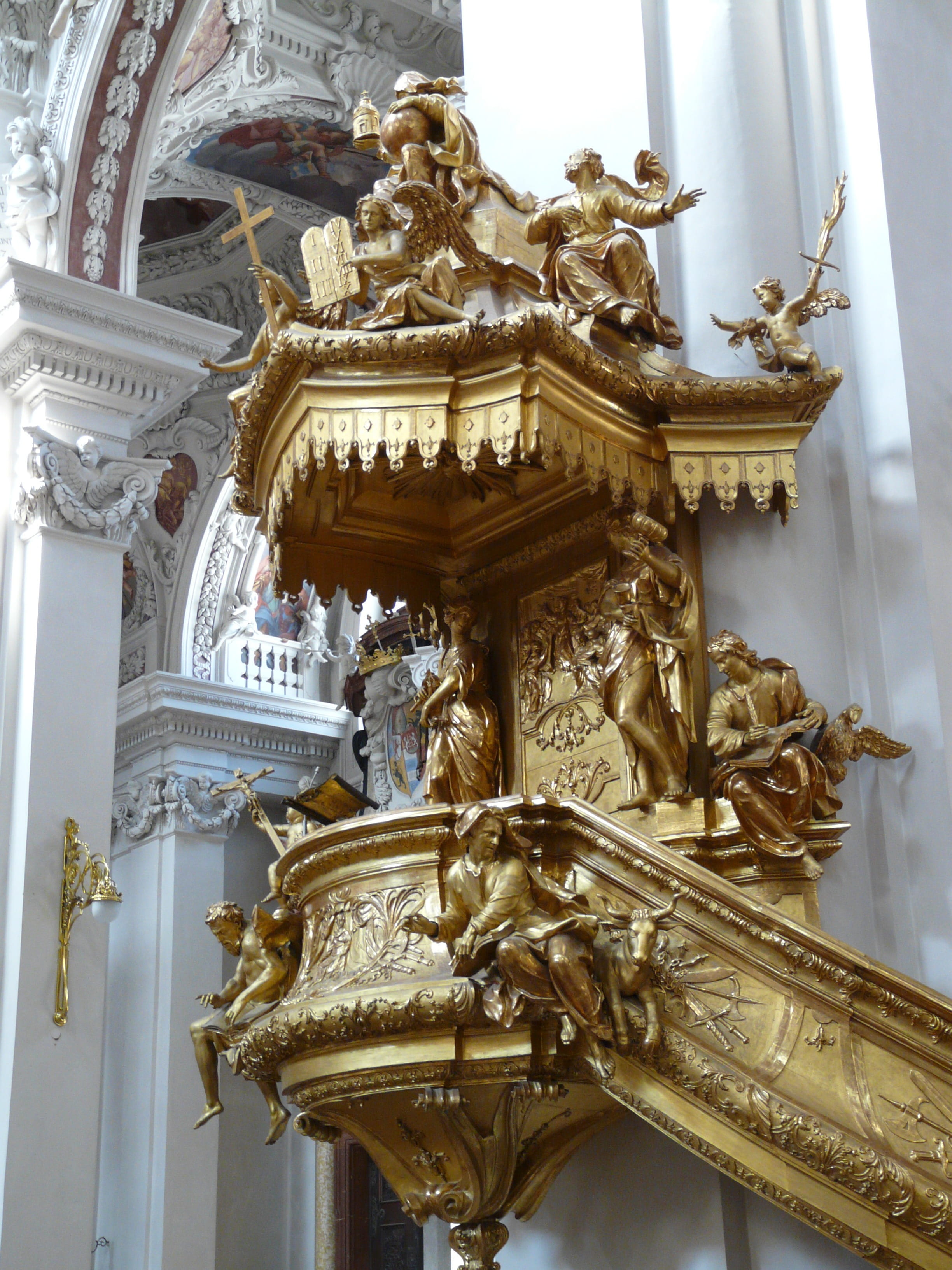 gold colored, sculpture, bishop church, human representation, the past, art and craft, built structure, ornate, Dom, St Stephan, baroque, architecture, Phone HD Wallpaper