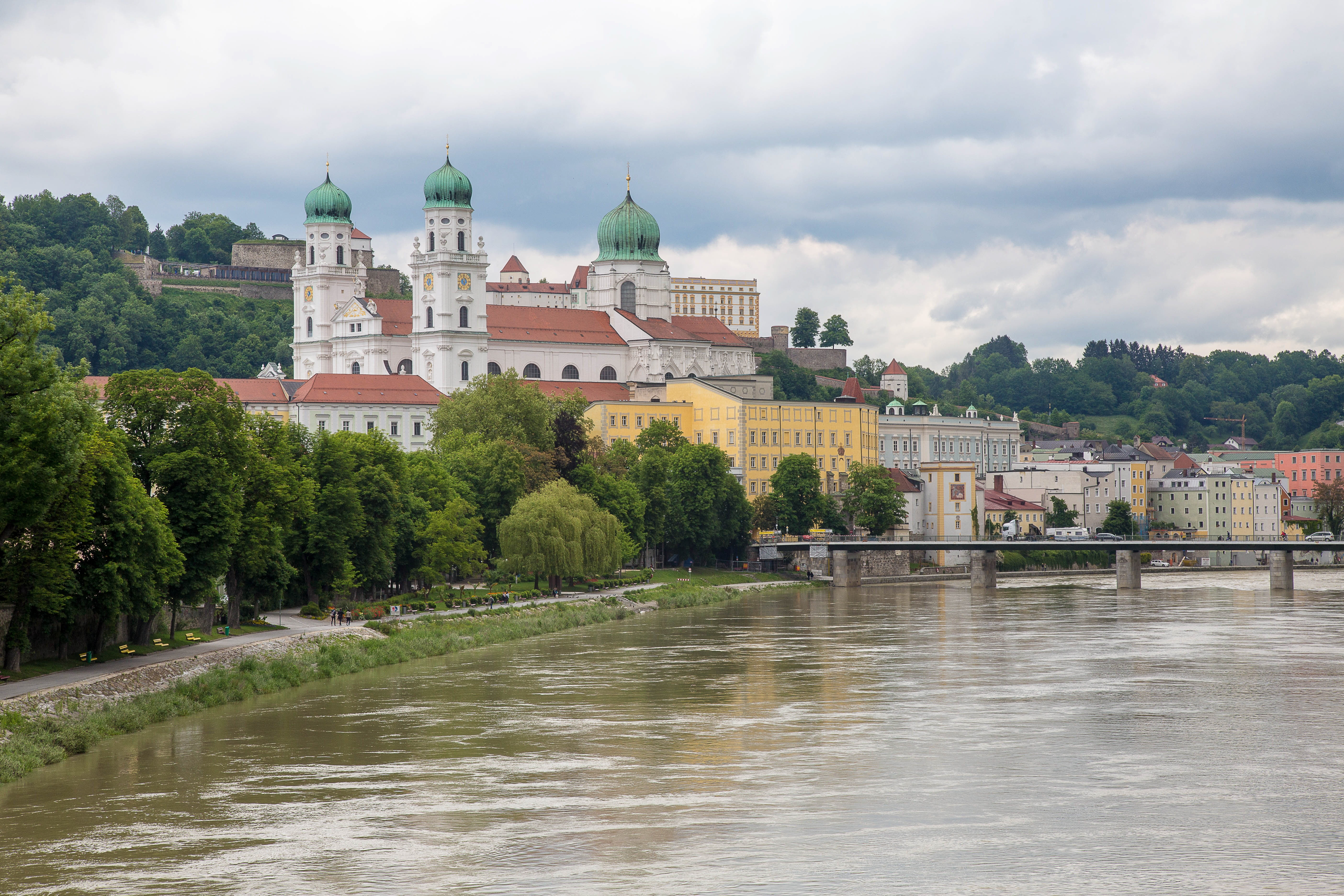 architecture, history, cityscape, building, 5K, danube, plant, travel destinations, travel, built structure, river, near, building exterior, government, HD Wallpaper