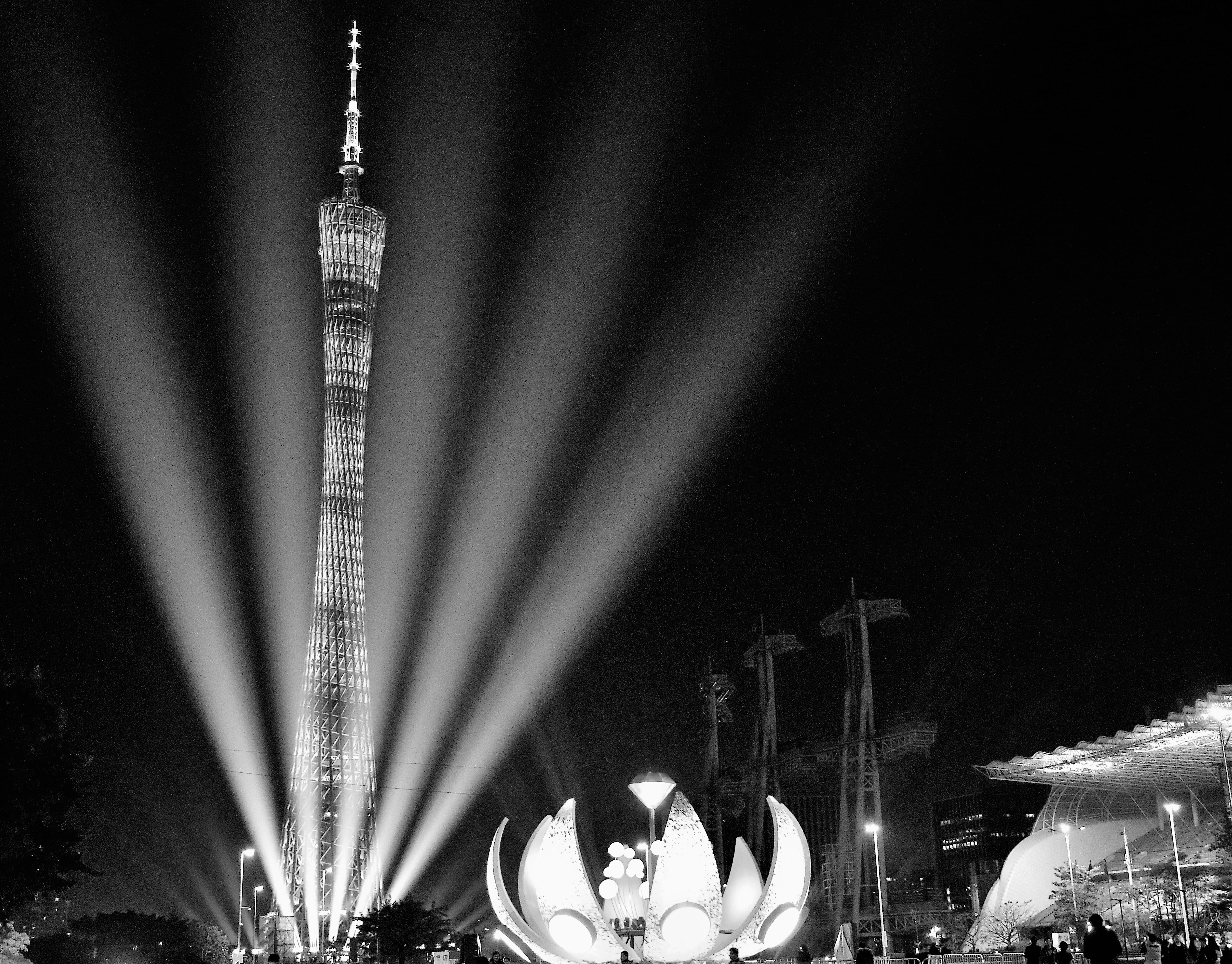canton tower, architecture, nightlife, tower, night, illuminated, real people, stage, popular music concert, enjoyment, crowd, light beam, built structure, HD Wallpaper