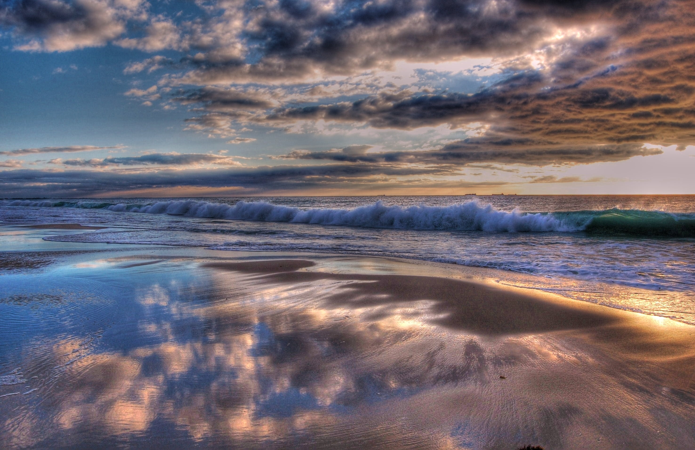 sunrise - Dawn, idyllic, beauty In Nature, horizon over water, beach, sunlight, sea, blue, sand, coastline, weather, clouds, no People, sky, 2K, scenics - nature, HD Wallpaper