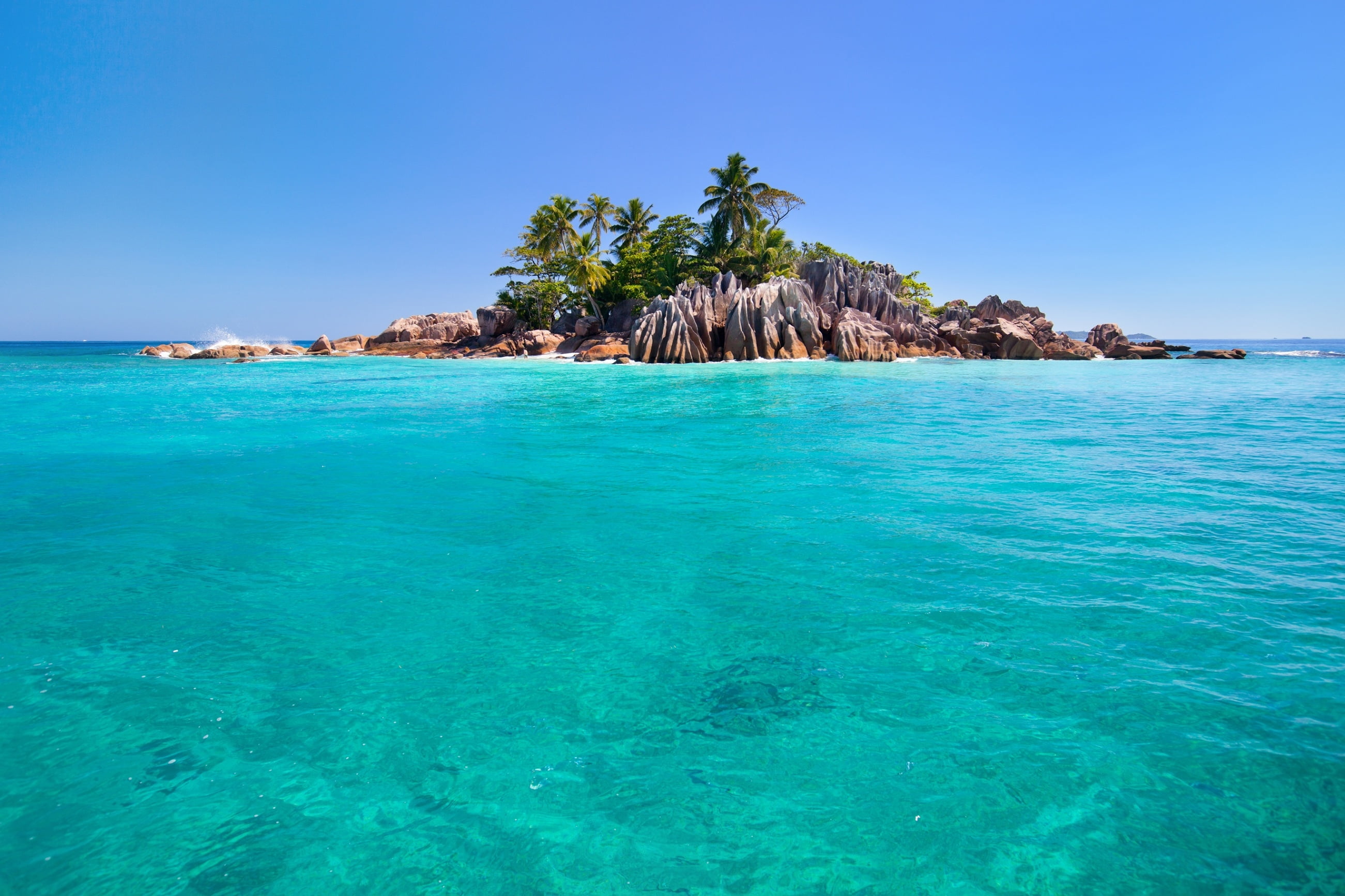 sky, water, summer, tranquil Scene, tropical Climate, seychelles, nature, clear Sky, bay, island, tropical, seascape, sand, horizon over water, bay Of Water, HD Wallpaper