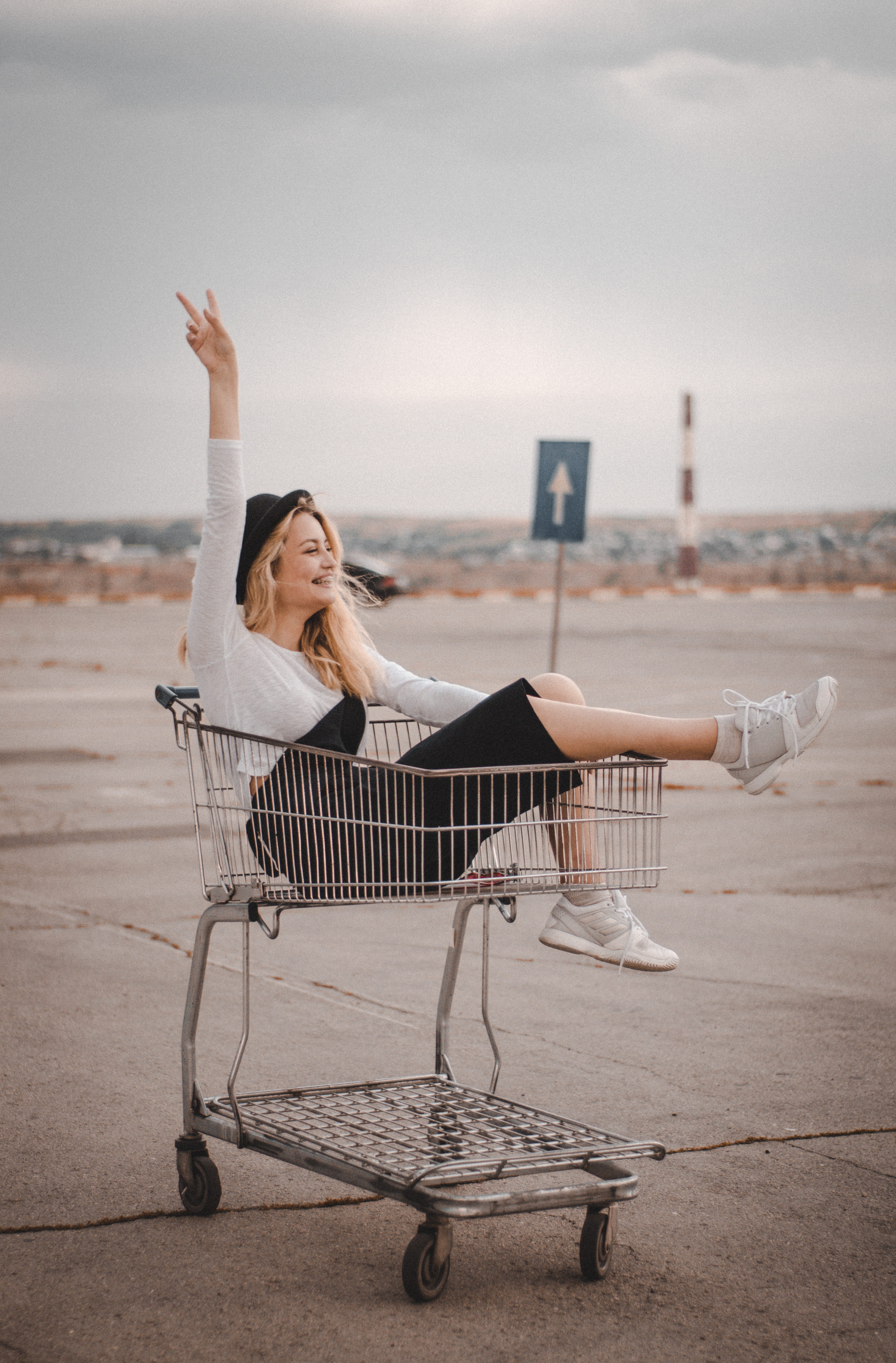 beach, sky, 5K, pose, full length, pretty, women, real people, young adult, outdoorchallenge, casual clothing, woman, land, arms raised, day, young women, Phone HD Wallpaper