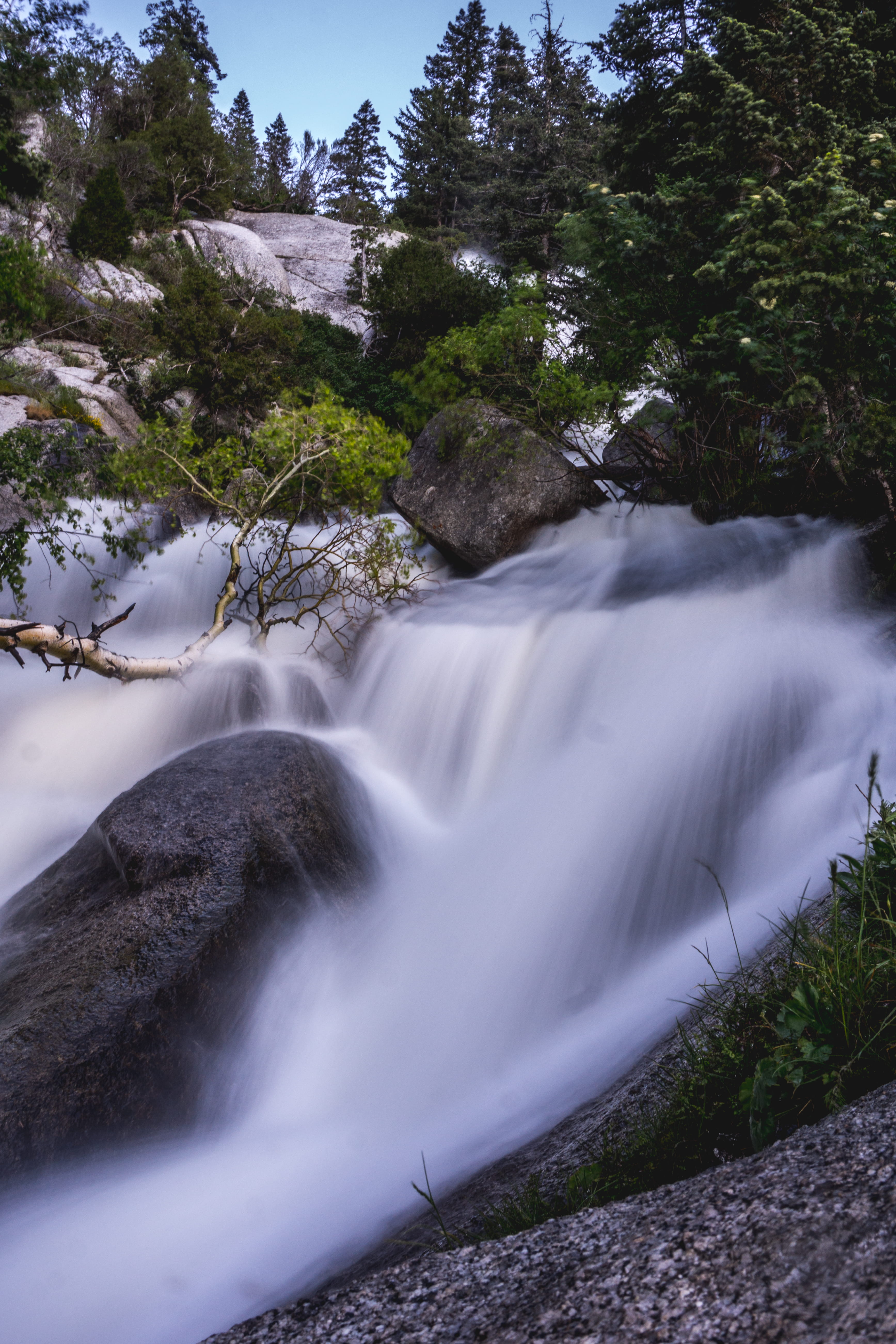 non-urban scene, falling water, outdoors, no people, stream, tree, mountain, blurred motion, land, plant, flowing, day, scenics - nature, hike, long exposure, Phone HD Wallpaper