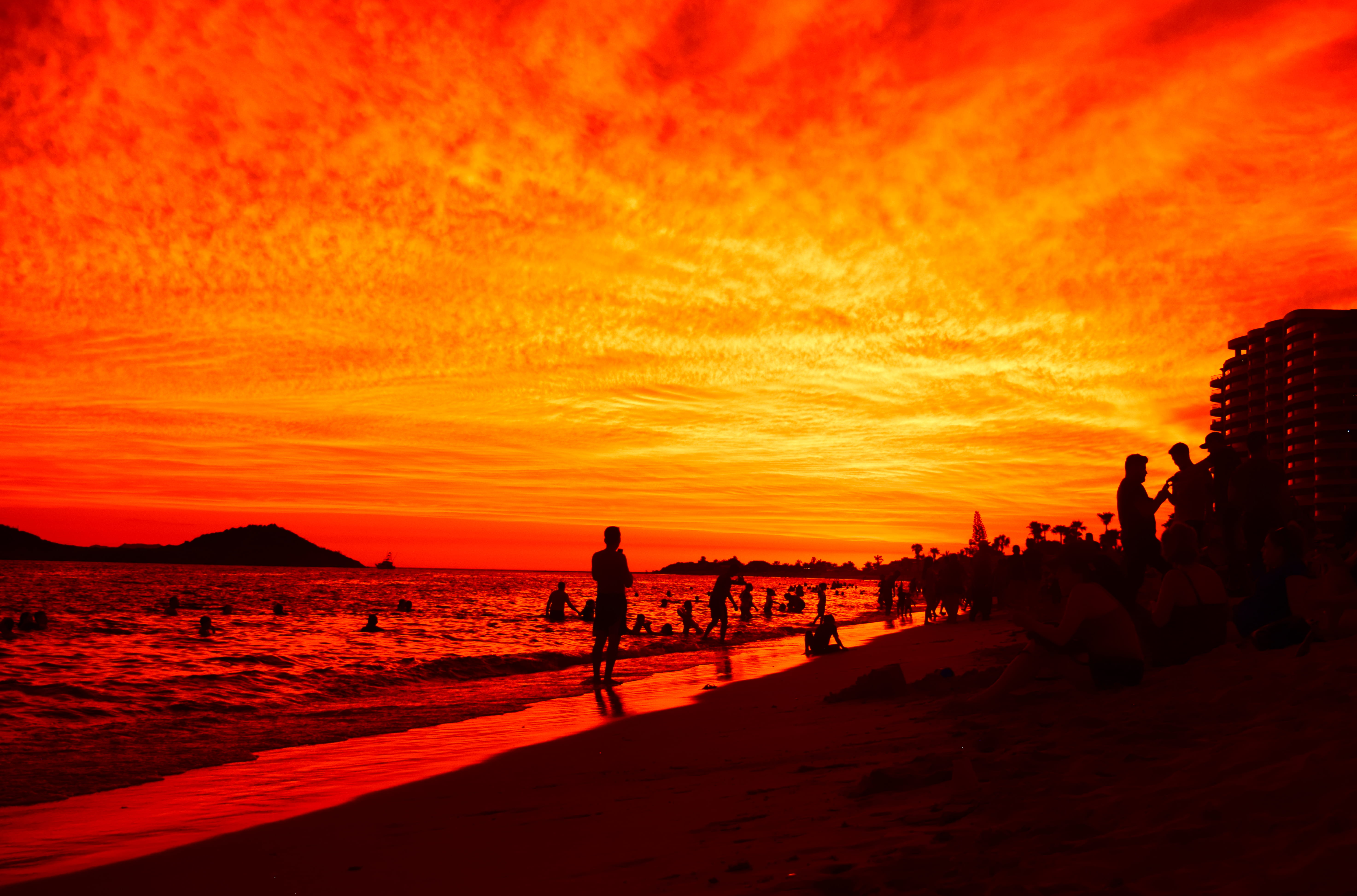 lifestyles, beach, san carlos, scenics - nature, men, tranquil scene, orange color, beauty in nature, waves, leisure activity, fire, tranquility, nature, HD Wallpaper