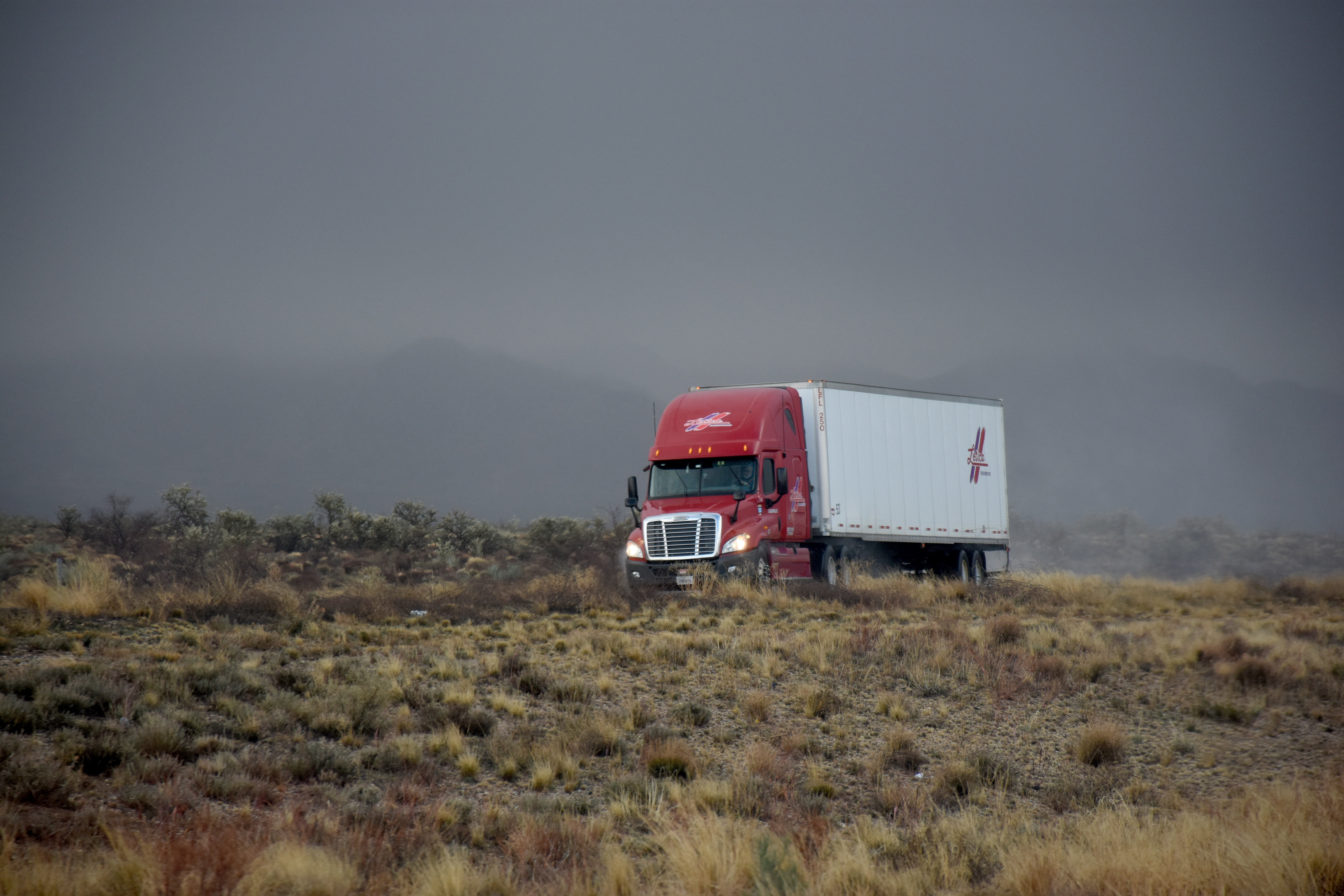 semi, driving, white, sky, daytime, motor vehicle, commercial land vehicle, landscape, mode of transportation, uSA, day, outdoors, trucking, semi-Truck, HD Wallpaper