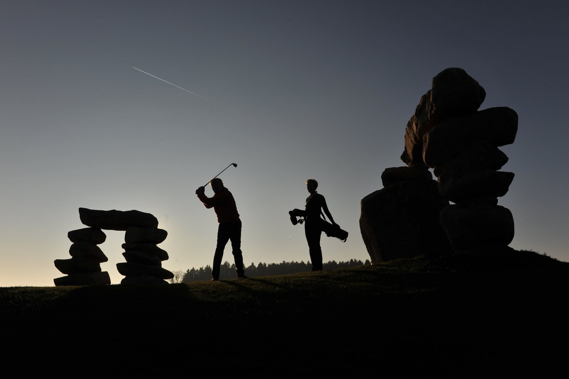 Golf Club, Golf, Man, Rock, 1080P, Sport, Evening, Silhouette, Golfer, HD Wallpaper