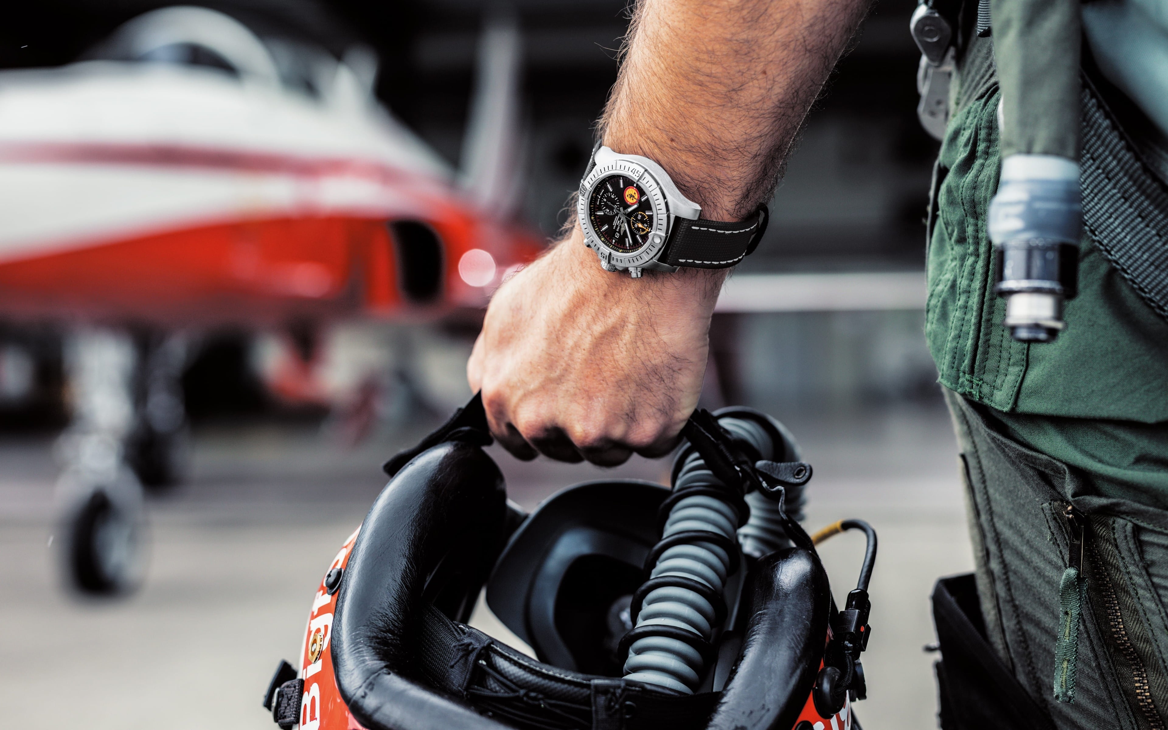 Swiss wrist watches luxury, Swiss Luxury Watches, aerobatic team of the Swiss air force, analog watch, Breitling, Breitling Avenger Swiss Air Force Team, HD Wallpaper
