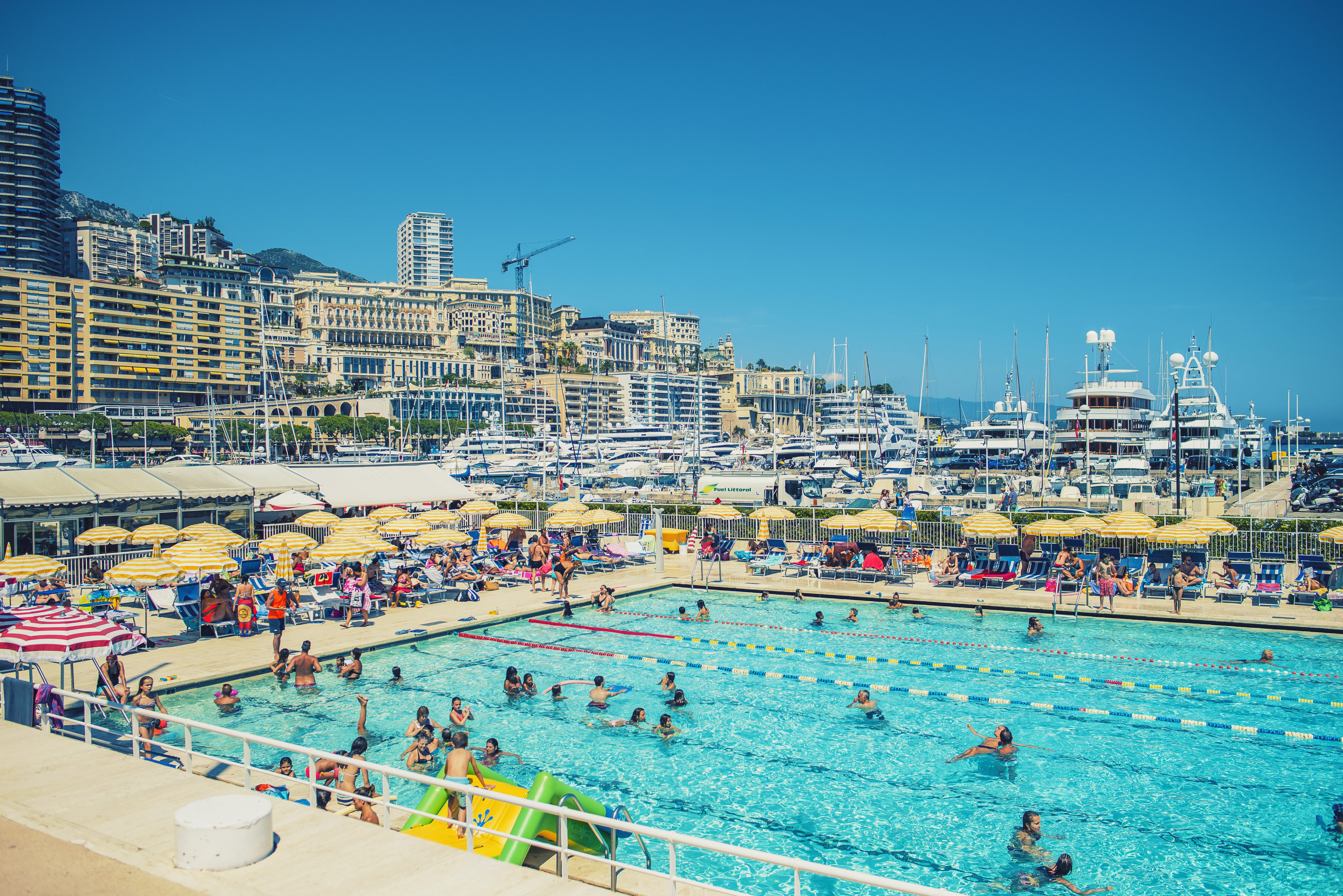 5K, outdoors, lifestyles, city, cote dazur, high angle view, leisure activity, day, daytime, pool, crowd, group of people, water, nature, public bath, HD Wallpaper