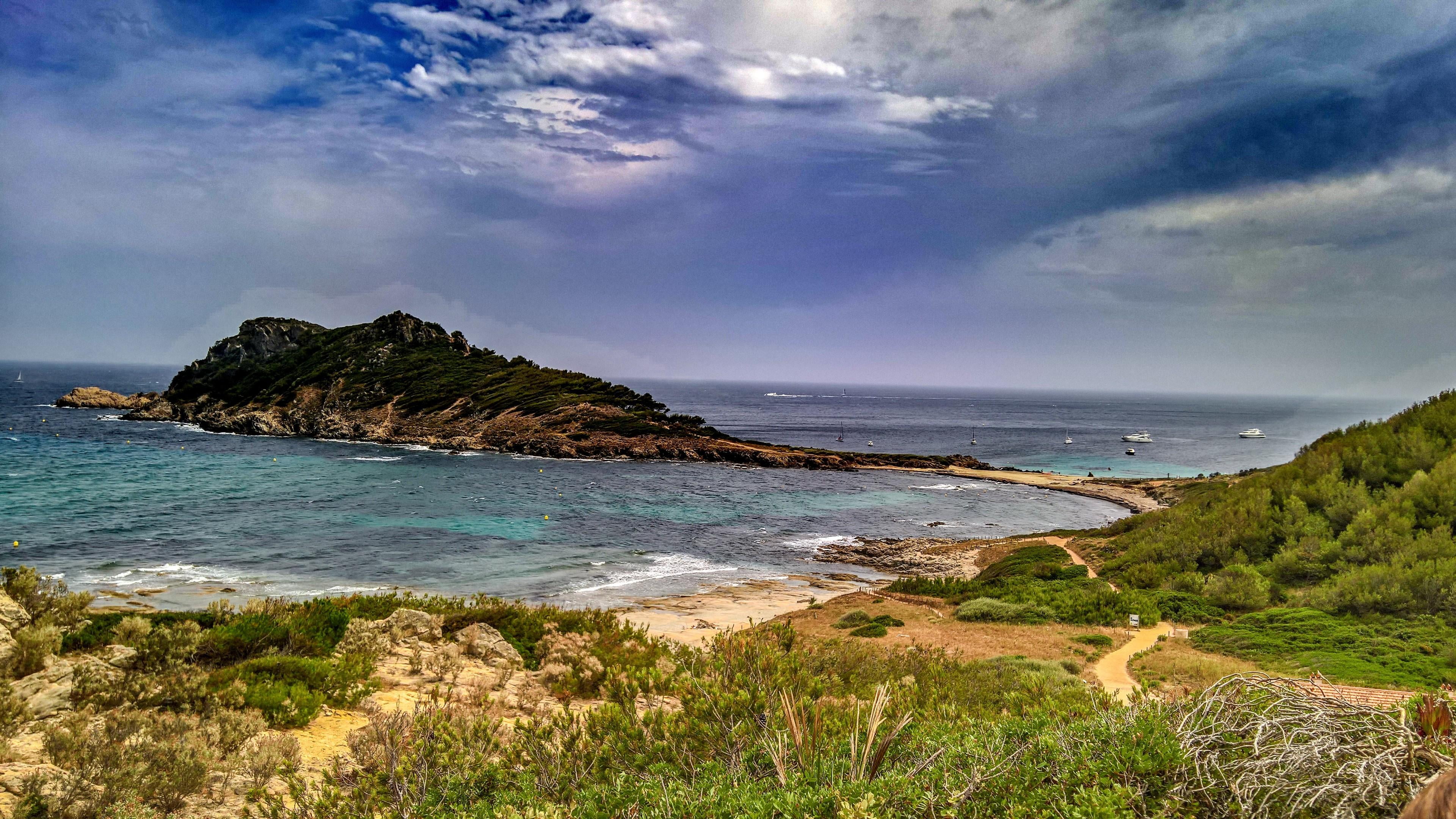 horizon, coast, coastline, cloud - sky, scenics - nature, 4K, nature, land, environment, peninsula, france, tranquil scene, french riviera, tranquility, HD Wallpaper