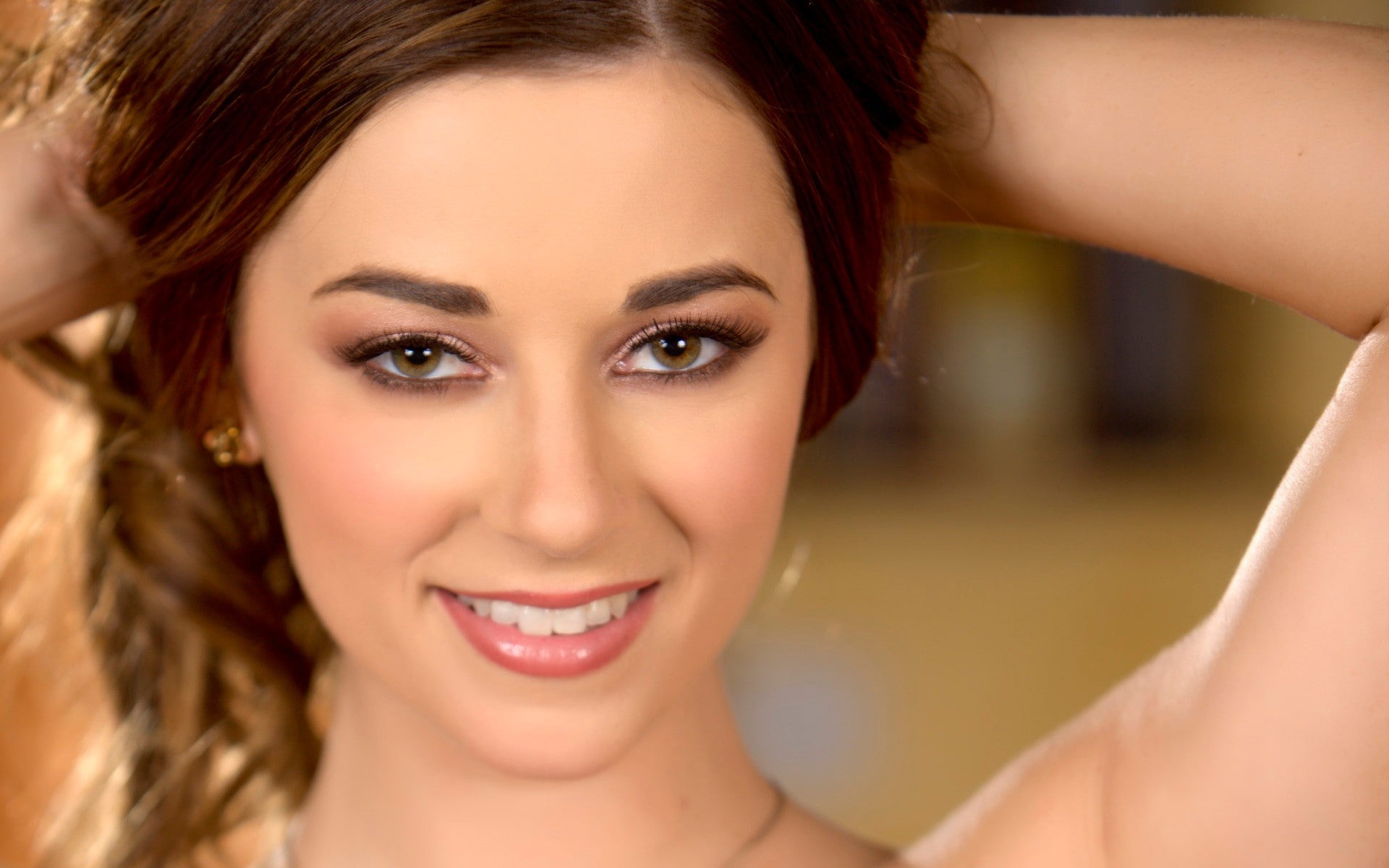 taylor, eyes, faces, vixen, smiling, 1080P, HD Wallpaper