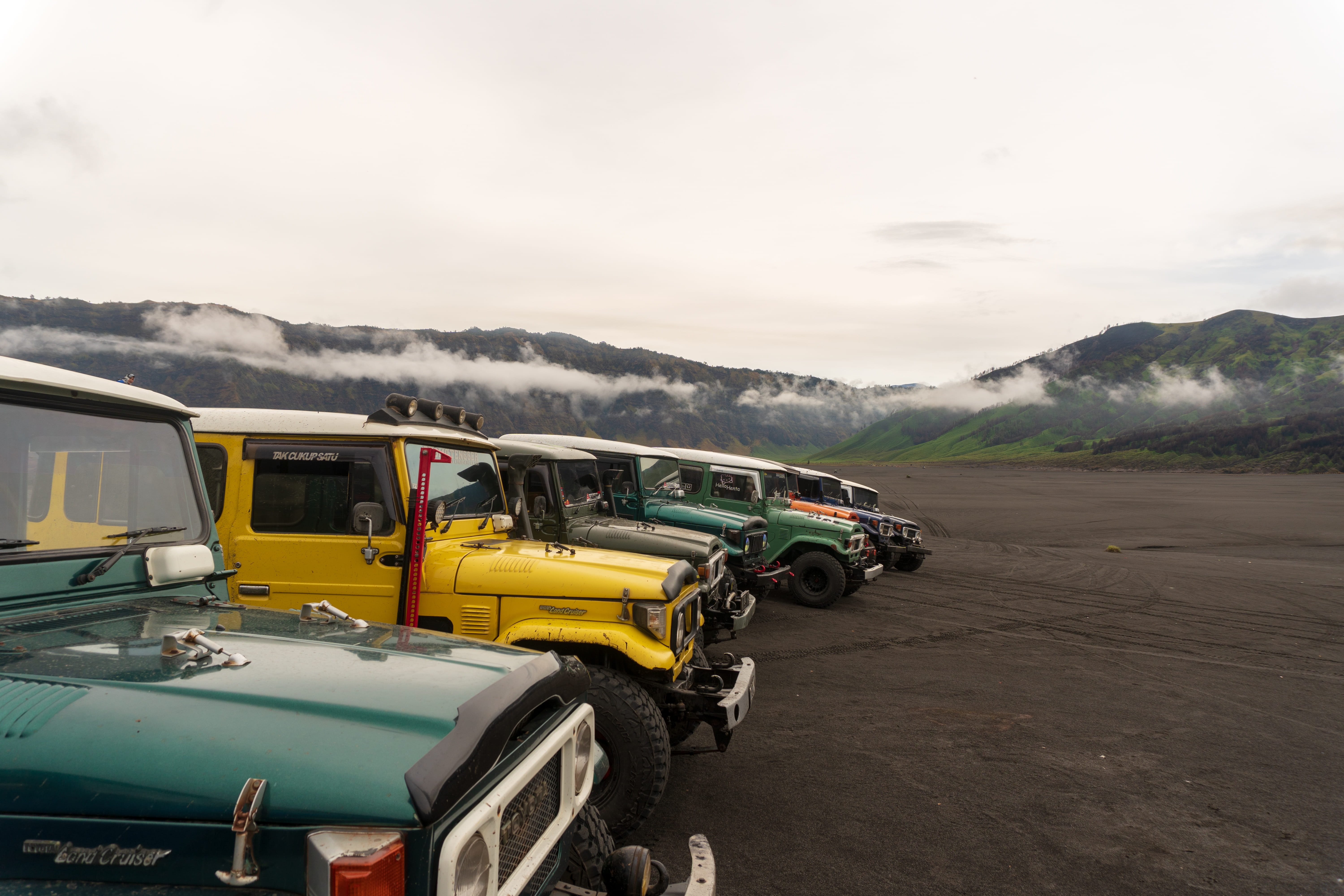 nature, car, mountain range, scenics - nature, vehicles, motor vehicle, no people, mountain, sky, cloud - sky, bromo, daylight, environment, transportation system, HD Wallpaper