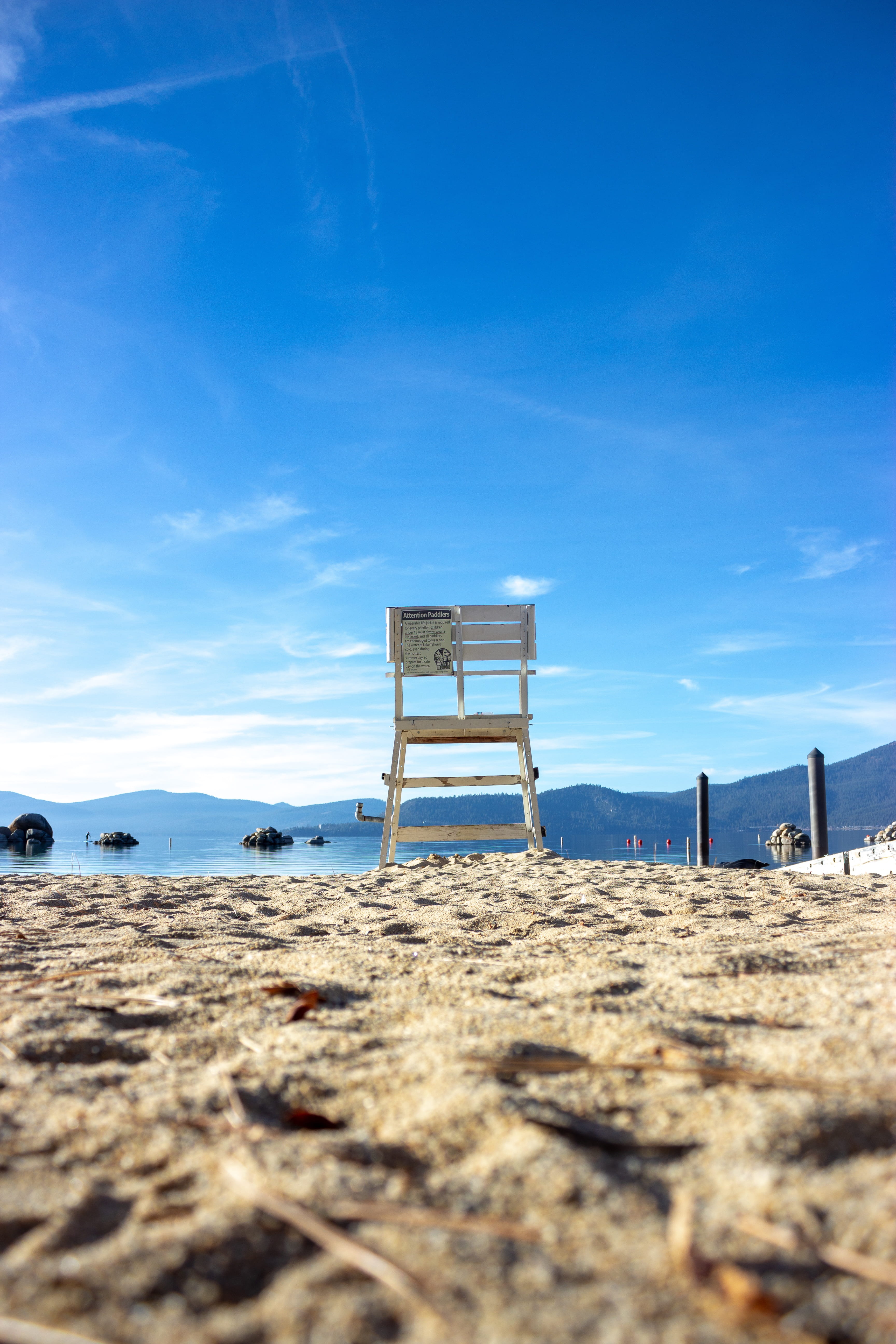 fall, sky, sunlight, sea, selective focus, tranquil scene, tranquility, sand, 5K, nevada, outdoors, seat, no people, water, absence, surface level, tahoe, Phone HD Wallpaper