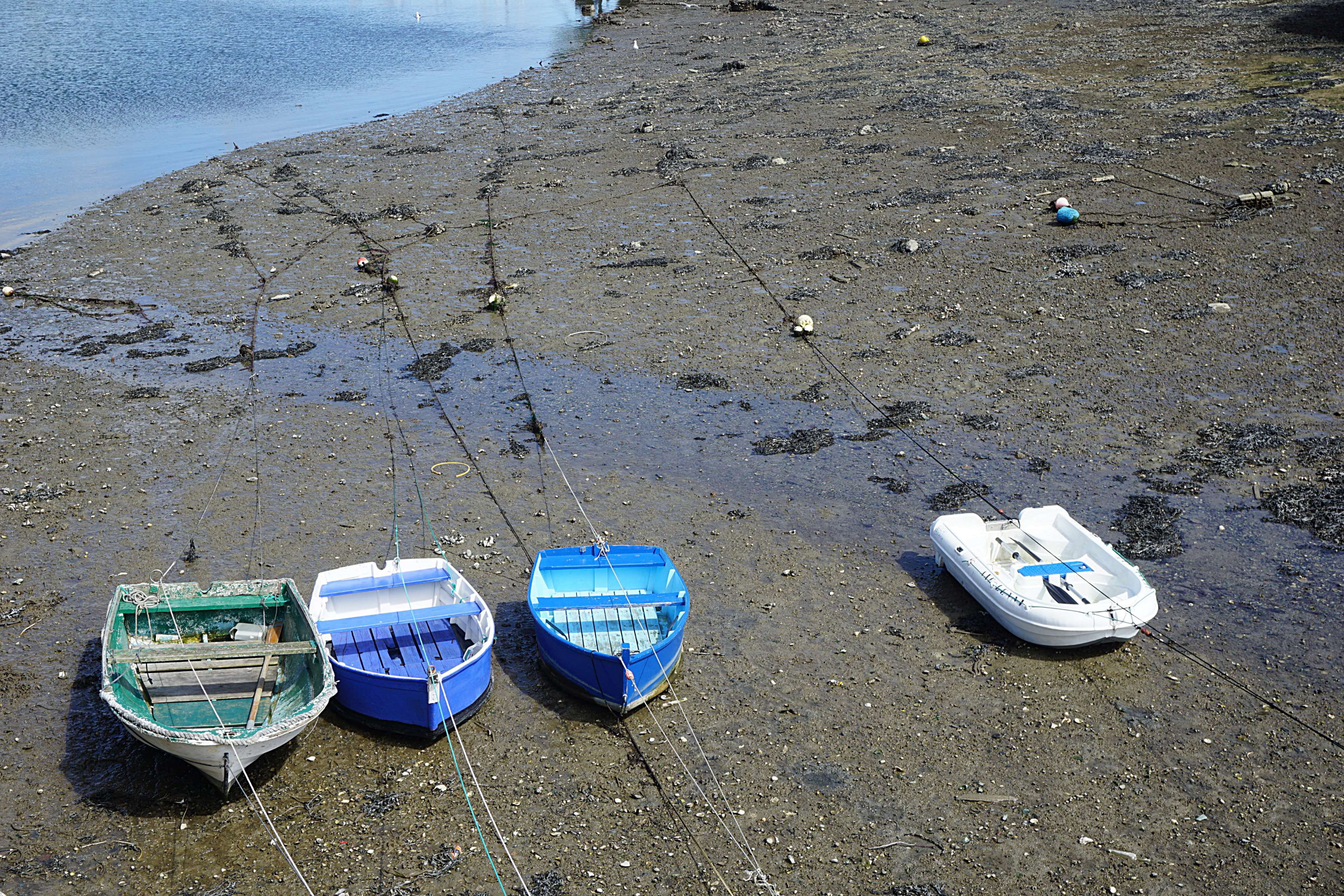 pche, bleu, sea, high angle view, nautical vessel, water, 4K, bateaux en bois, moored, rowboat, no people, tranquility, nature, transportation, beach, HD Wallpaper