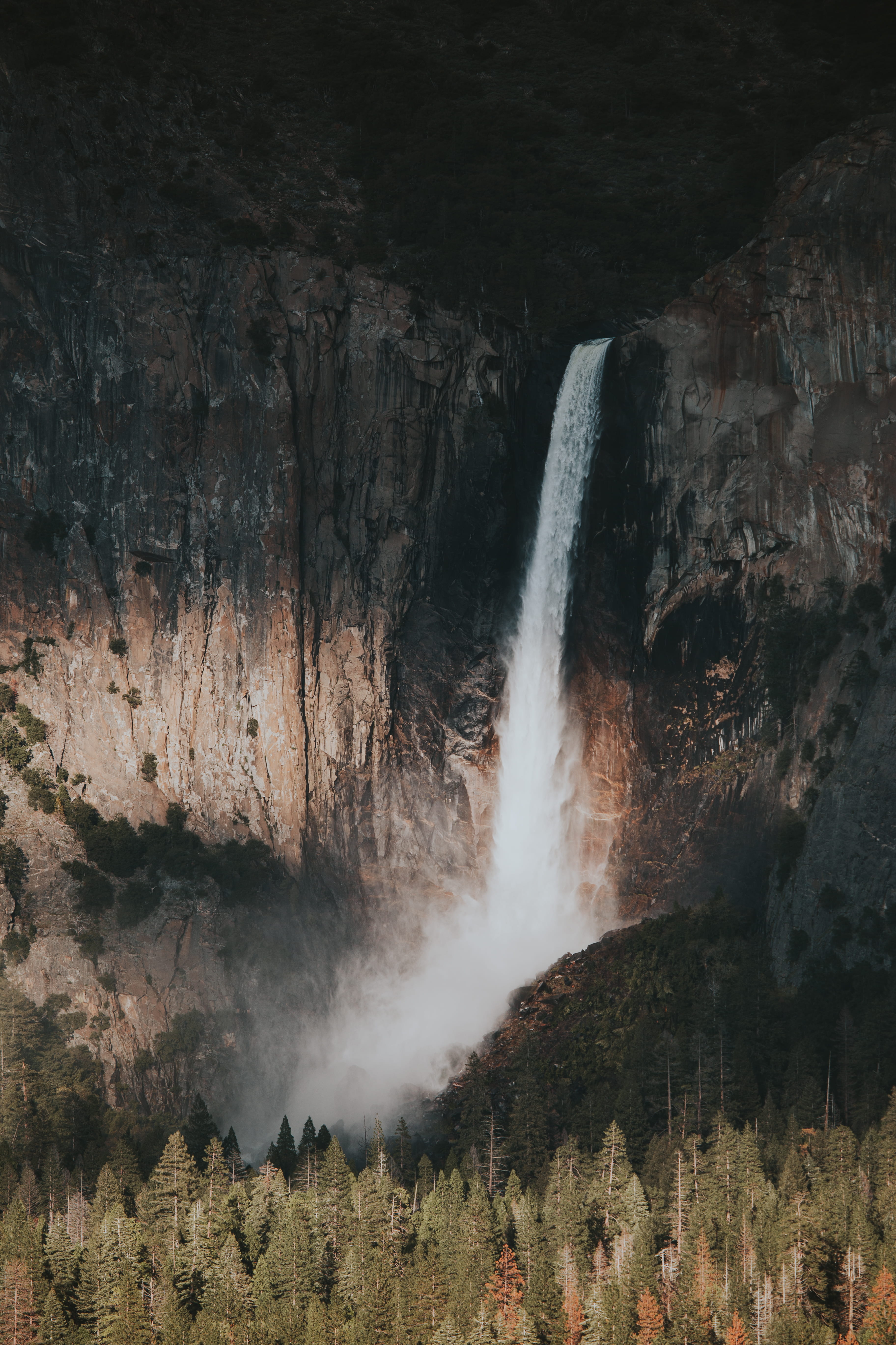 horsetail, near, flowing, no people, travel, daytime, formation, flowing water, rock formation, nature, environment, scenics - nature, water, waterfall, Phone HD Wallpaper