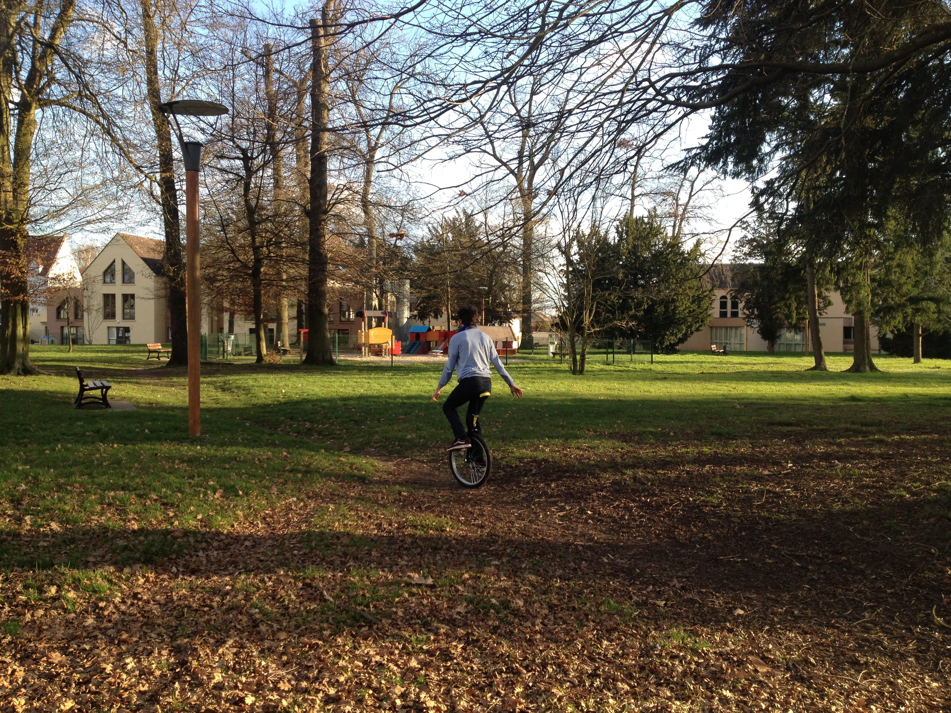 leisure activity, garden, riding, green, tree, nature, equilibrium, parc des ormessons, park, vaux-le-pénil, field, land vehicle, day, bicycle, square, HD Wallpaper