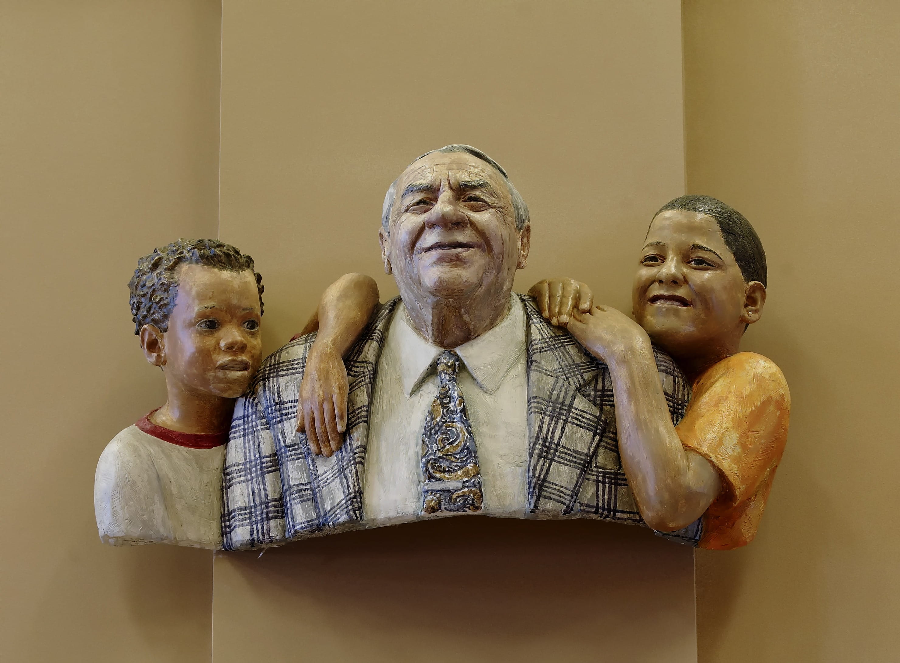 togetherness, Homage, sitting, portrait, group of people, man, males, art, senior Adult, senior men, sculpture, homage to medicare and medicaid, men, smiling, HD Wallpaper