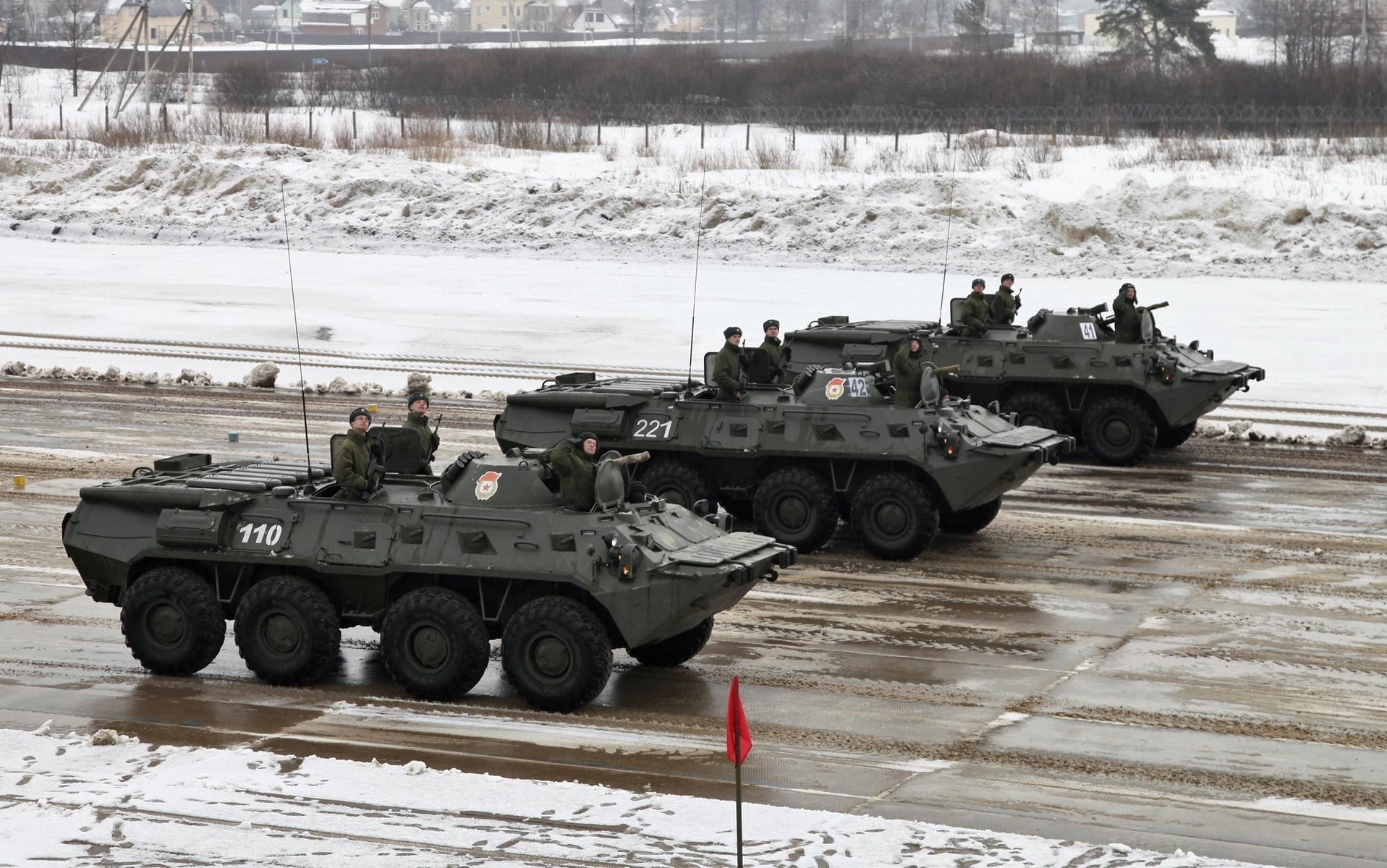 720P, btr 80, HD Wallpaper