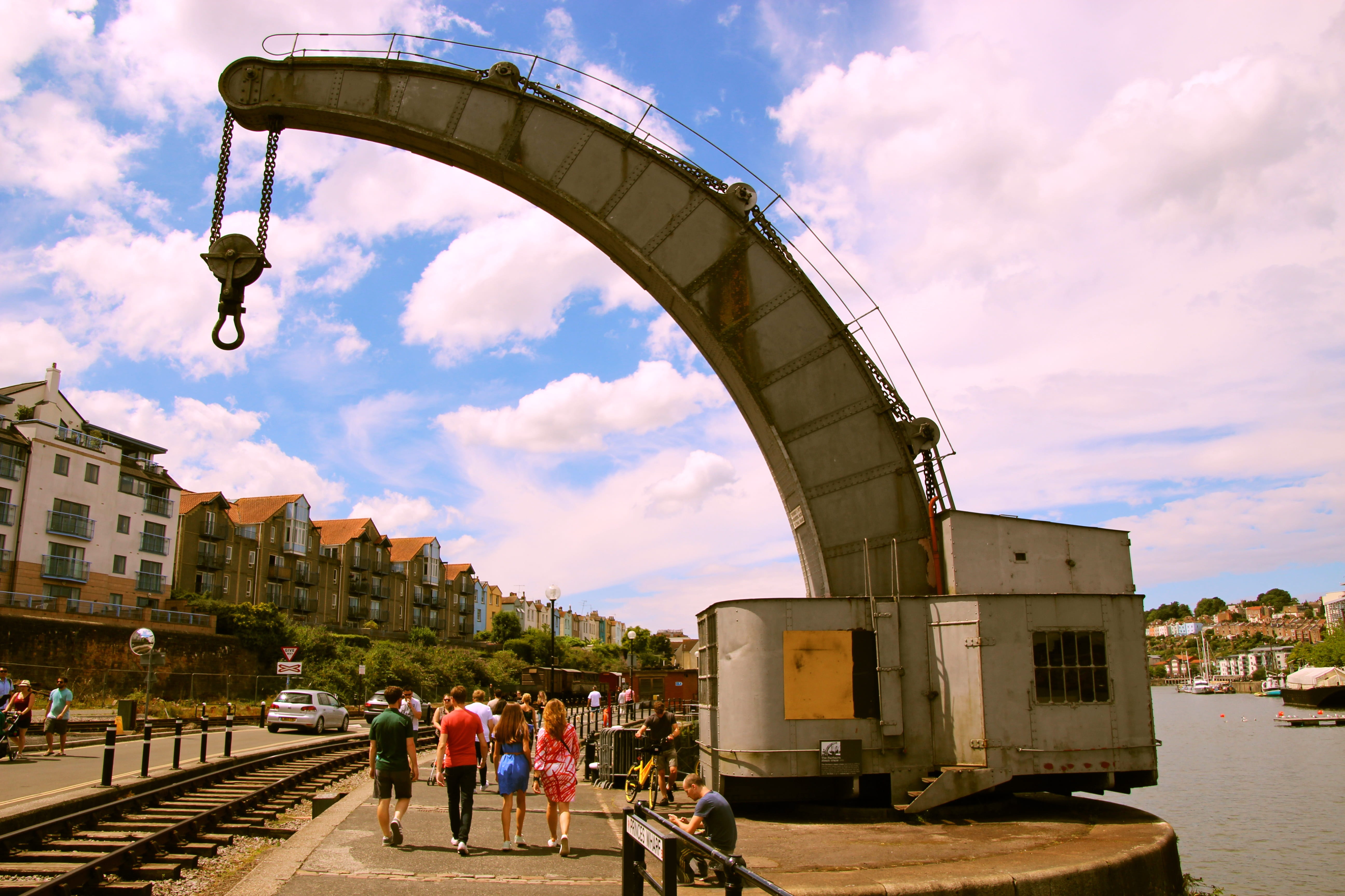 vintage, leisure activity, metal, city, building exterior, technology, lifestyles, group of people, gantry, cloud - sky, iron, steel, construction, outdated, HD Wallpaper