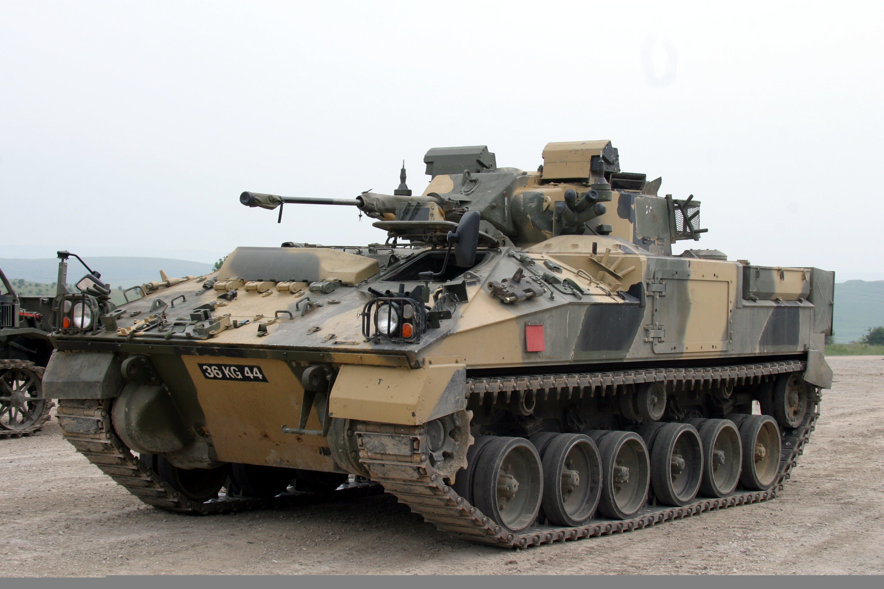 Infantry fighting vehicle, MCV 80 Warrior, Of UK armed forces, 2K, HD Wallpaper