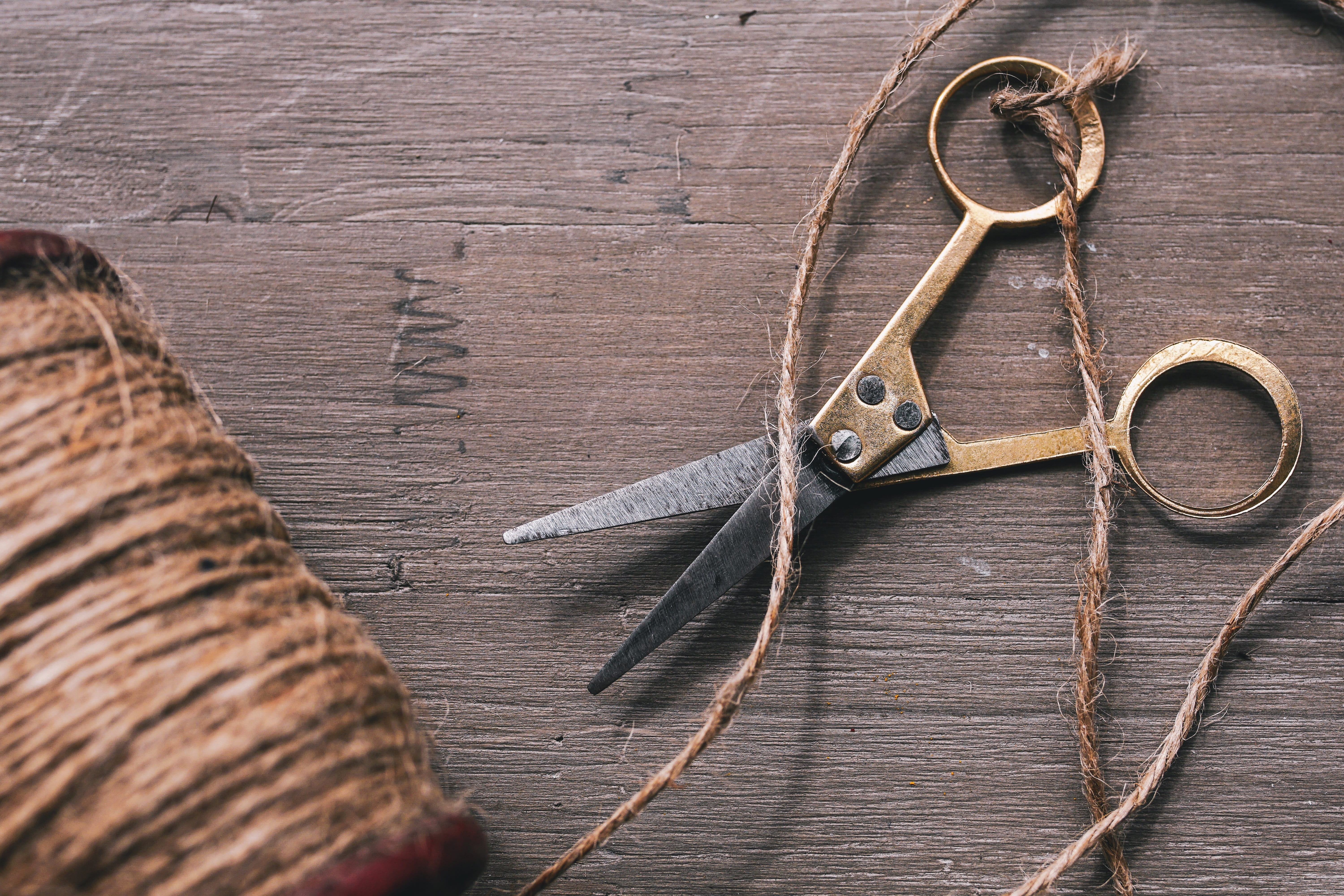 rau, textile, thread, man made object, retro, still life, man made, craft, metal, decorative, high angle view, wood, indoors, coil, surface, table, hemp cord, HD Wallpaper