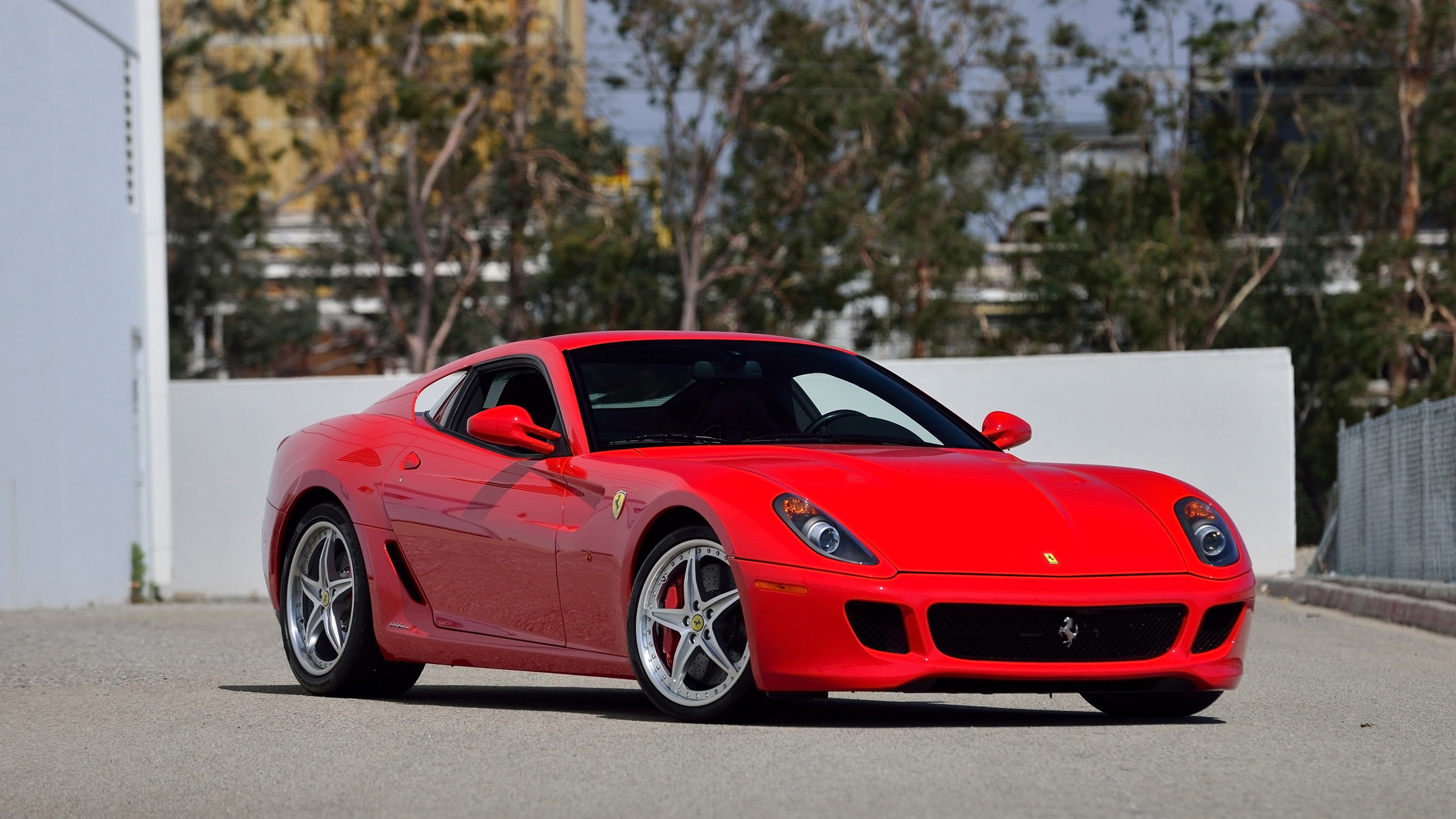 tree, focus on foreground, 2K, wheel, land vehicle, nature, luxury, city, Ferrari, car, Italian, retro styled, transportation, road, Sports car, convertible, HD Wallpaper