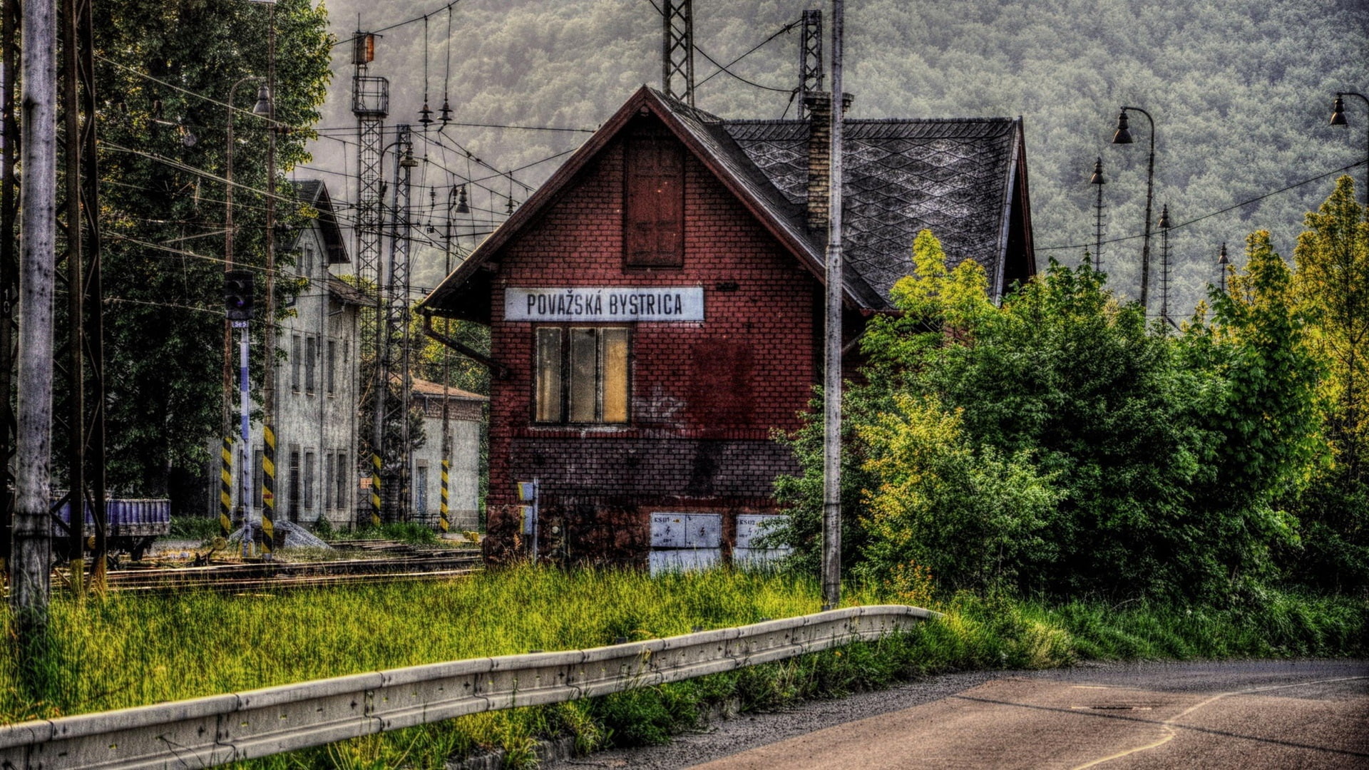 Station, HDR, Style, Clouds, 1080P, Train, Slovakia, House, Trees, HD Wallpaper