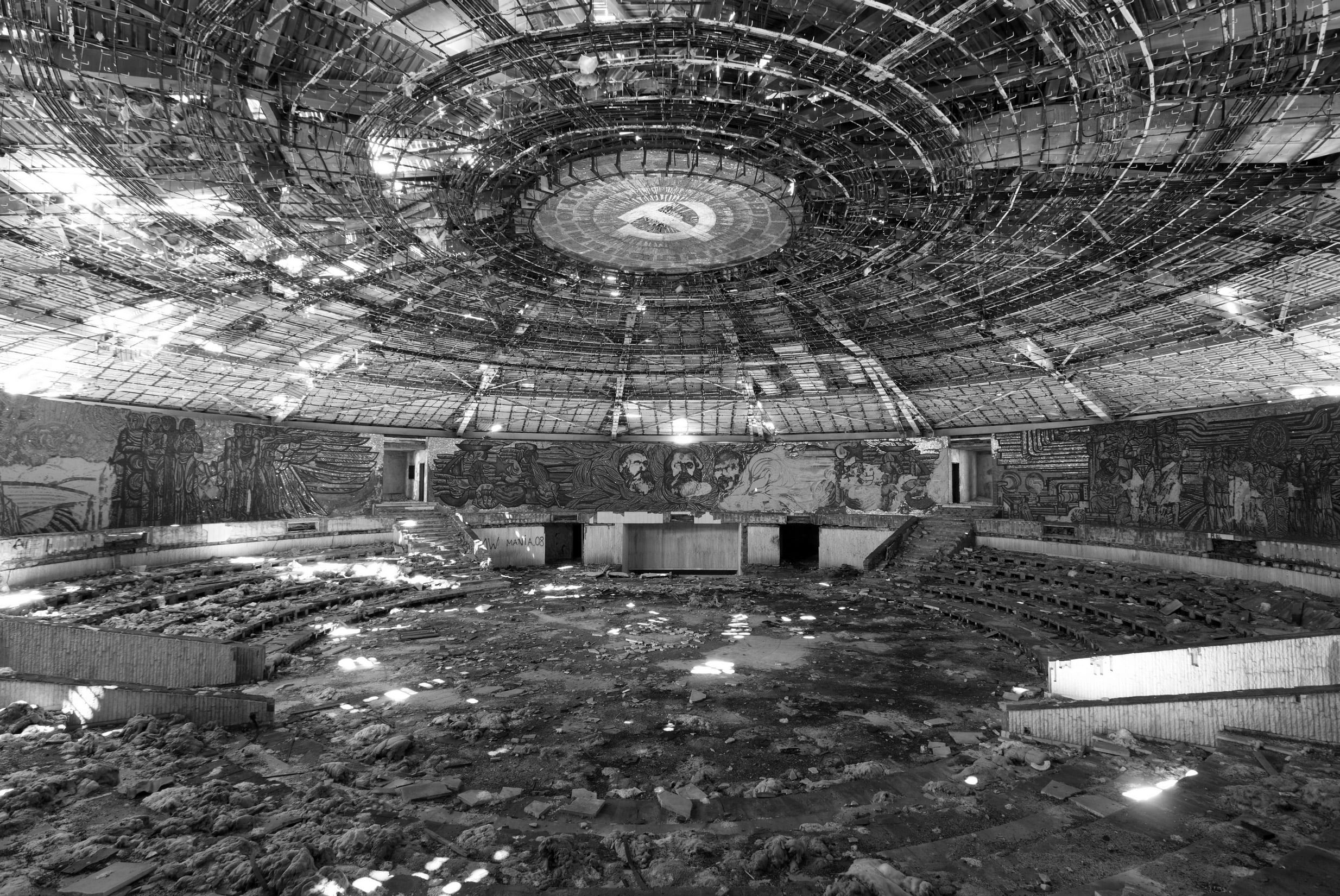 victorian Style, classical Style, the past, black And White, history, full frame, destroyed, communist, no people, russia, bulgaria, illustration, science, HD Wallpaper