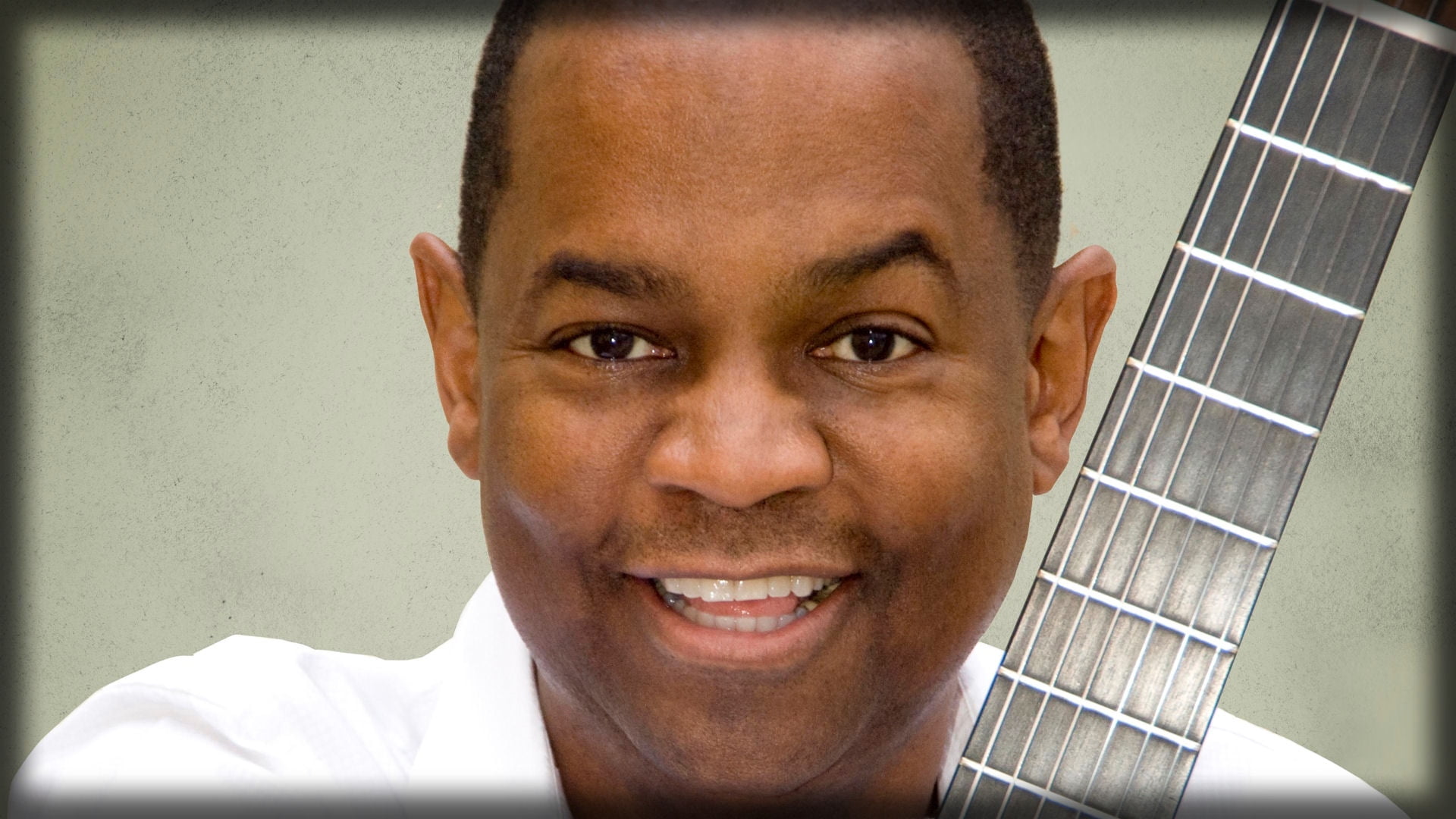 happiness, 1080P, toothy smile, close-up, lifestyle, leisure activity, performer, white, earl klugh, head And Shoulders, front view, teeth, african Ethnicity, HD Wallpaper