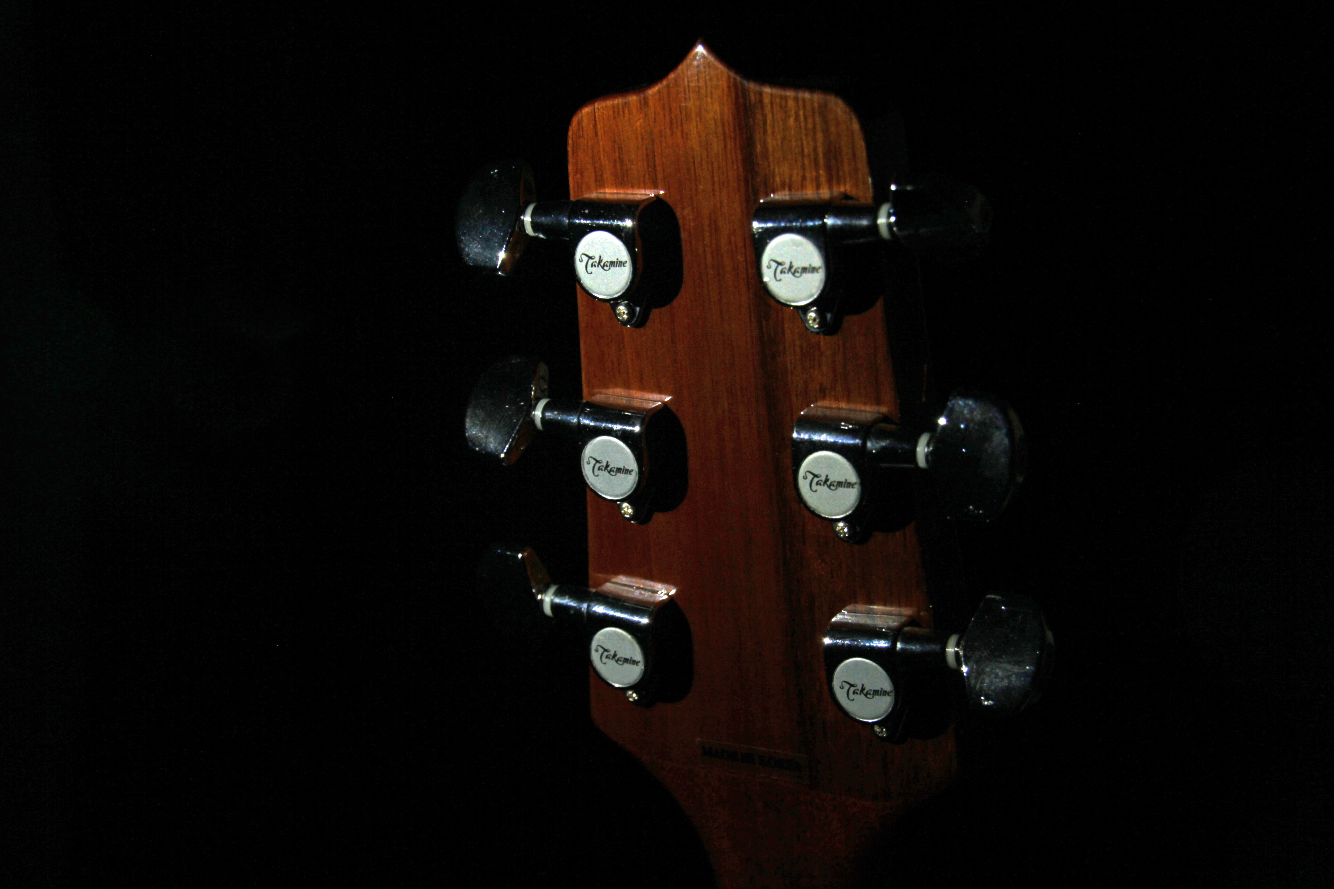 security, brown, 5K, technology, no people, instrument, entrance, guitar, lock, cut out, classic, dark, black color, indoors, safety, wood - material, HD Wallpaper