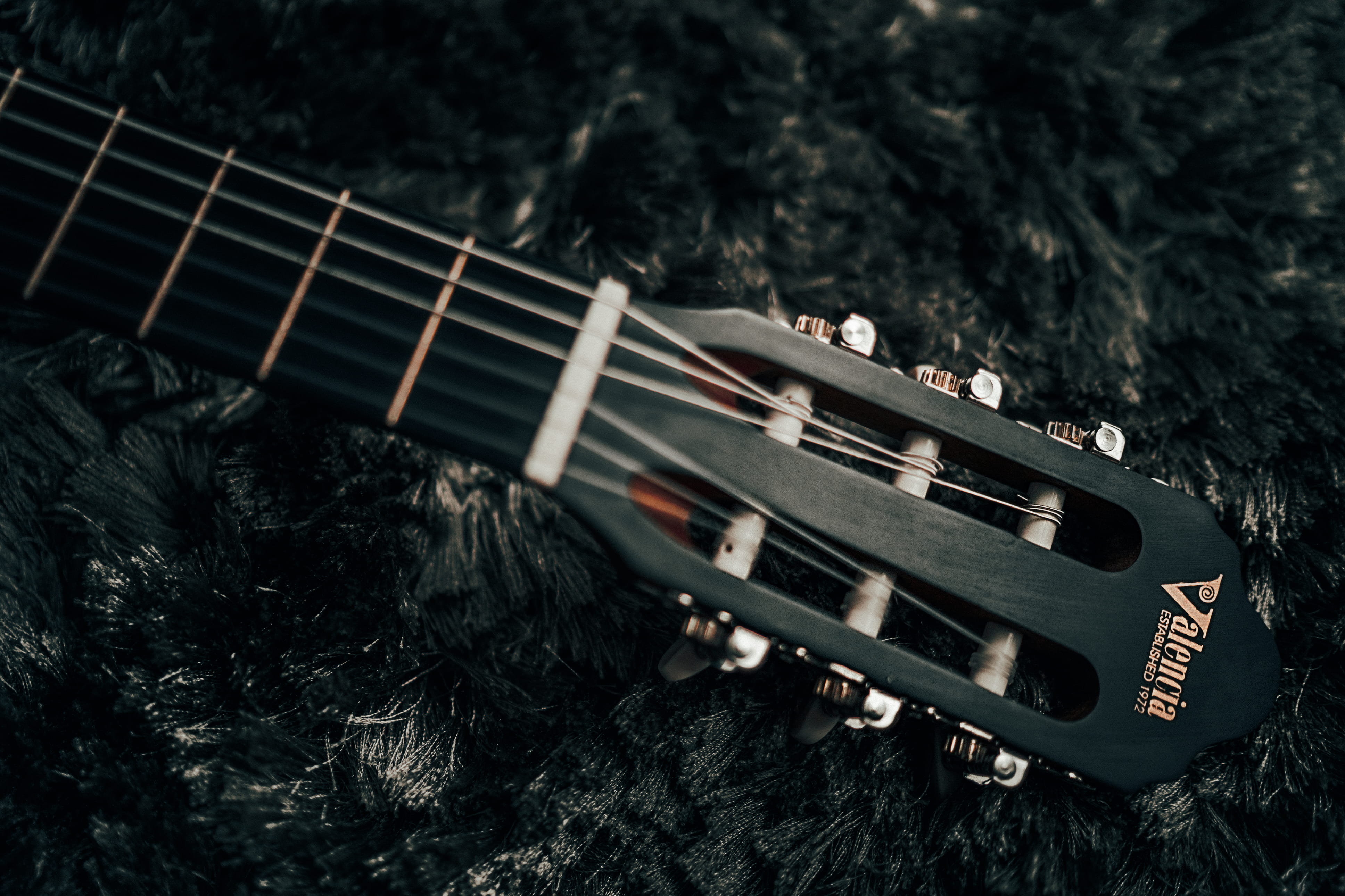 amplifier, 4K, musical instrument string, screw, string, fretboard, arts culture and entertainment, electronics, nature, building, still life, musical instrument, HD Wallpaper